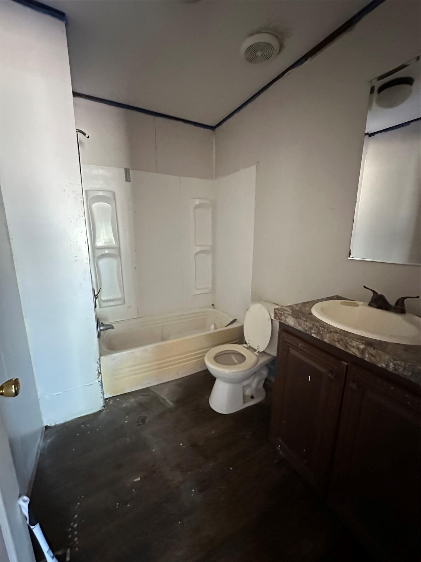 12809 E Highway 412 Locust Grove OK 74352