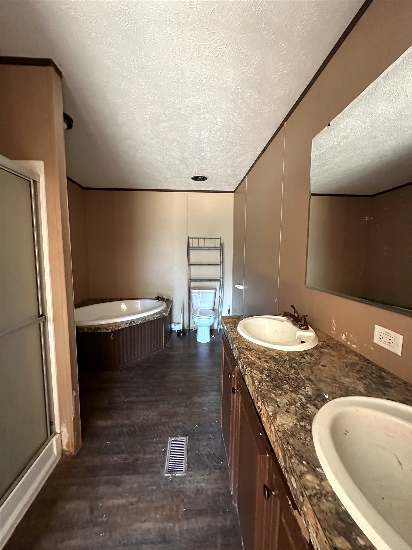 12809 E Highway 412 Locust Grove OK 74352