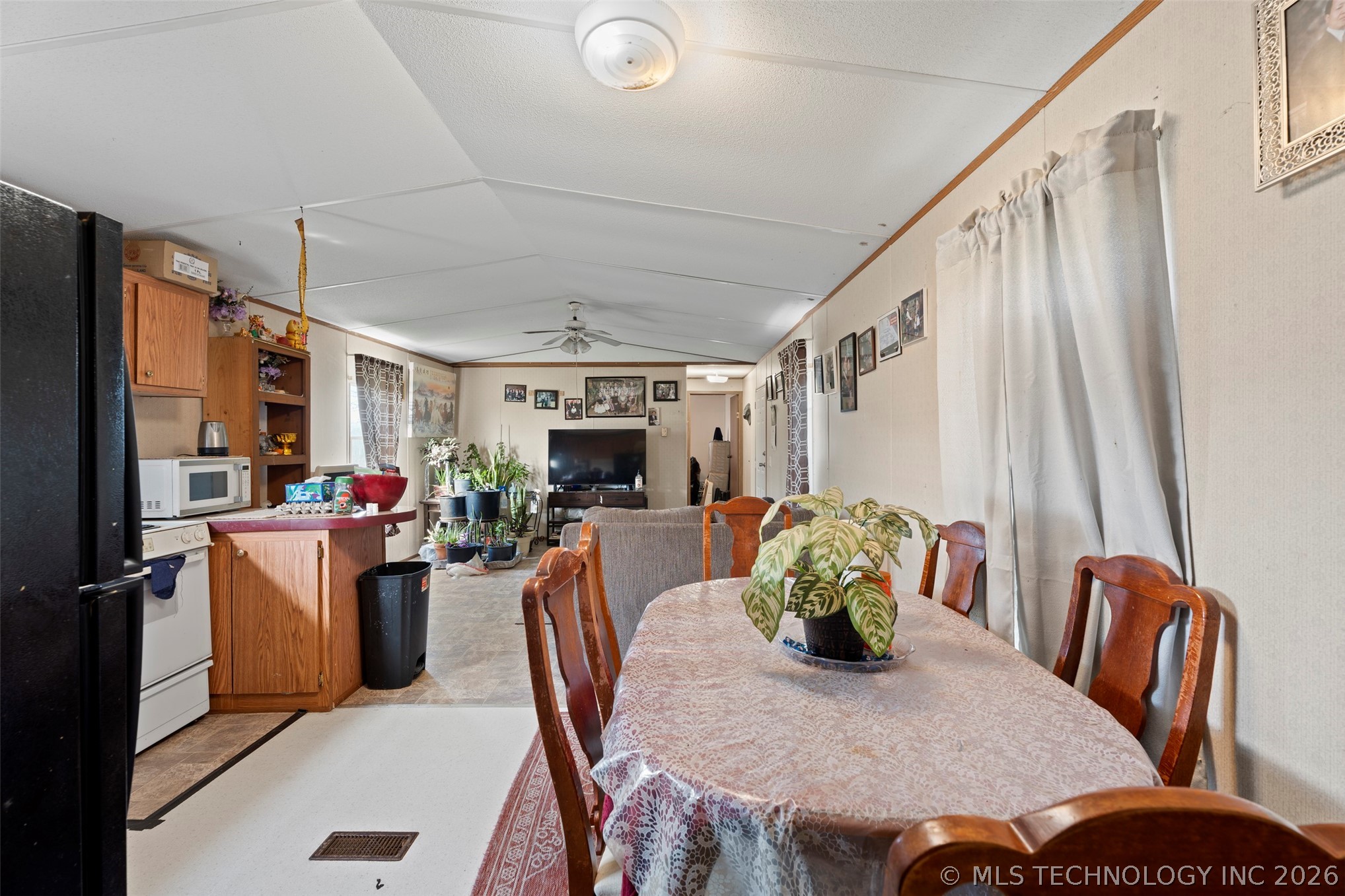 50863 State Highway 59 Grove OK 74344