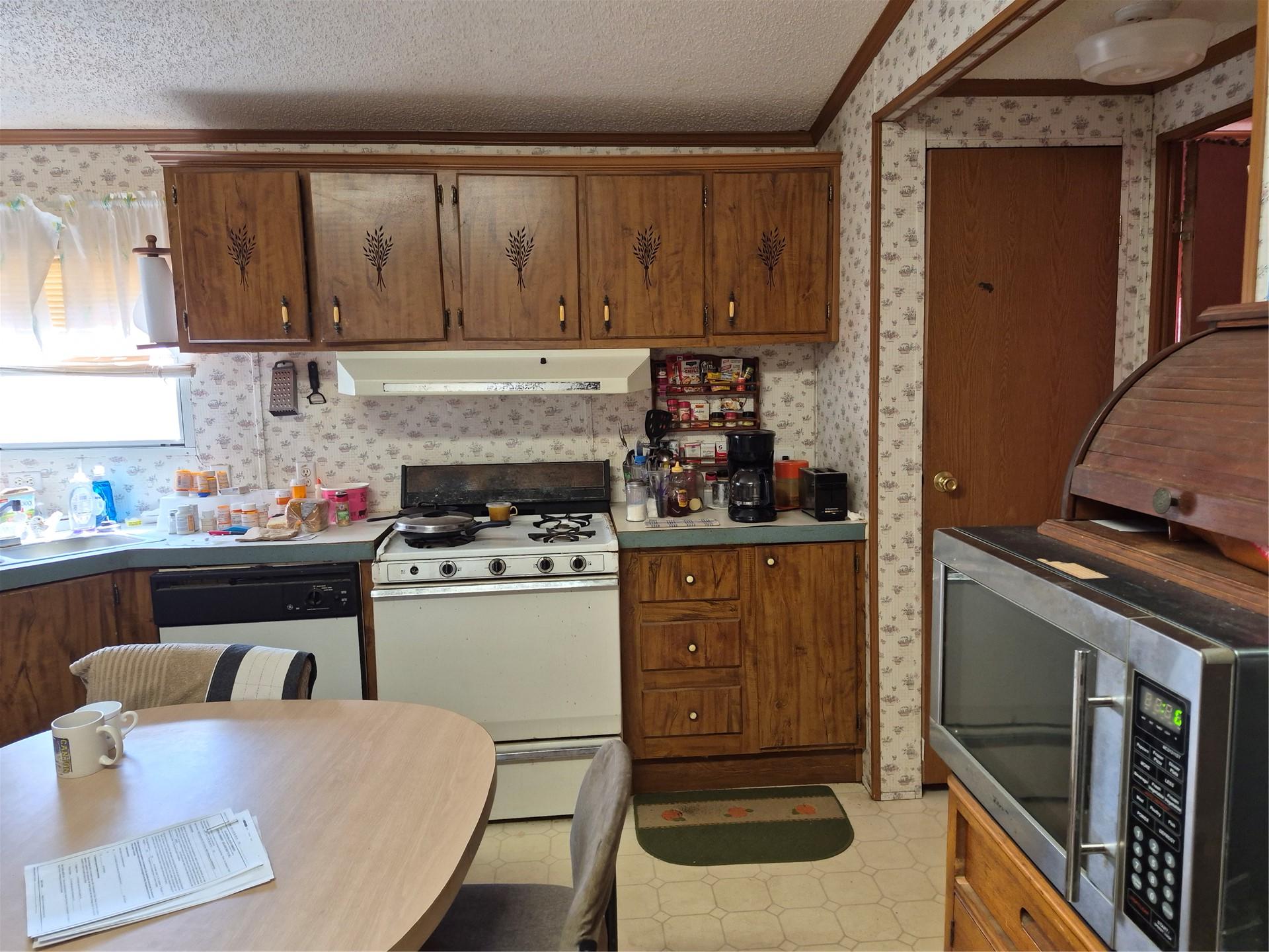 441055 E Cedar Crest Drive E Big Cabin OK 74332