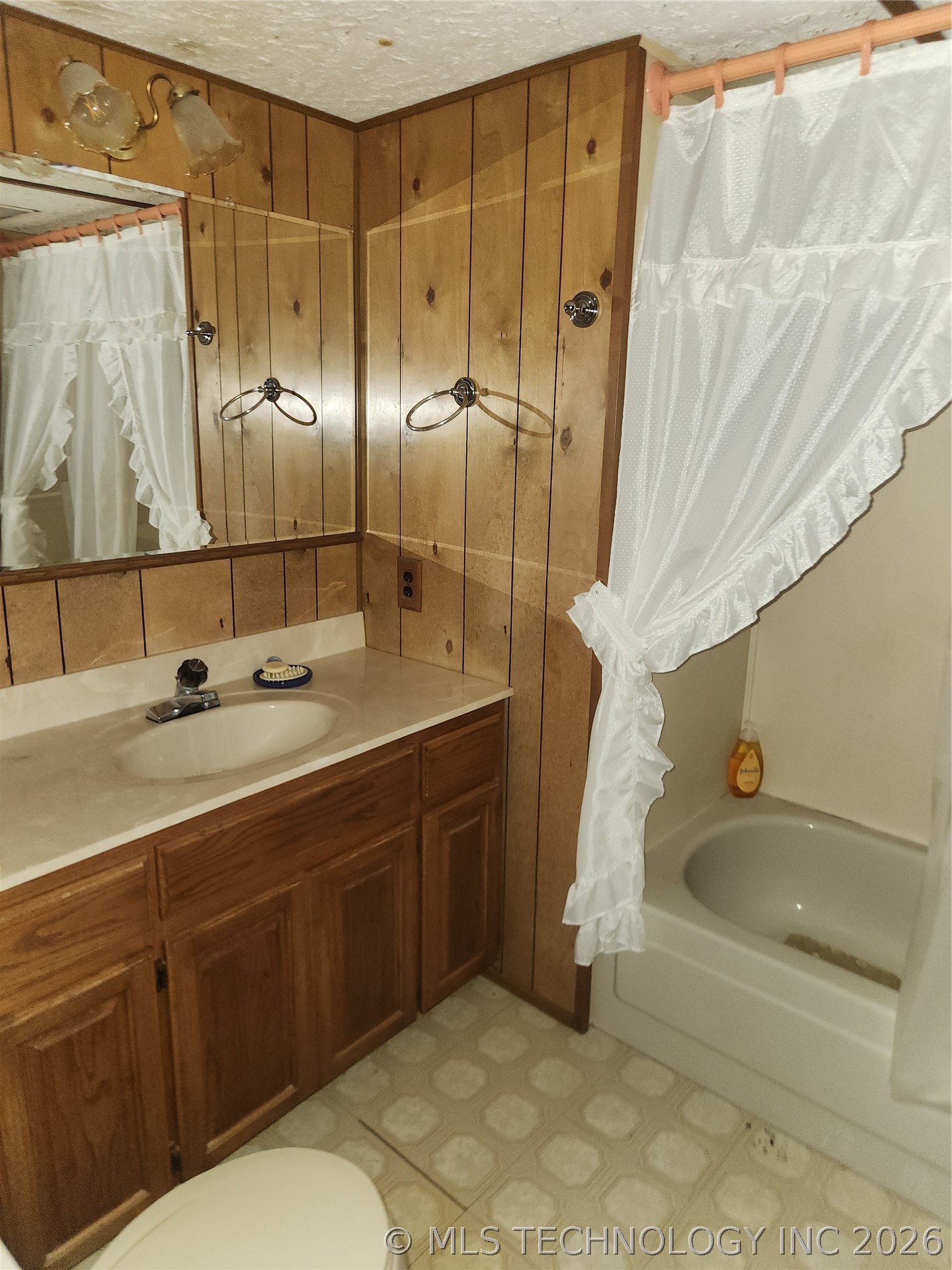 14261 E 425 Road Claremore OK 74017