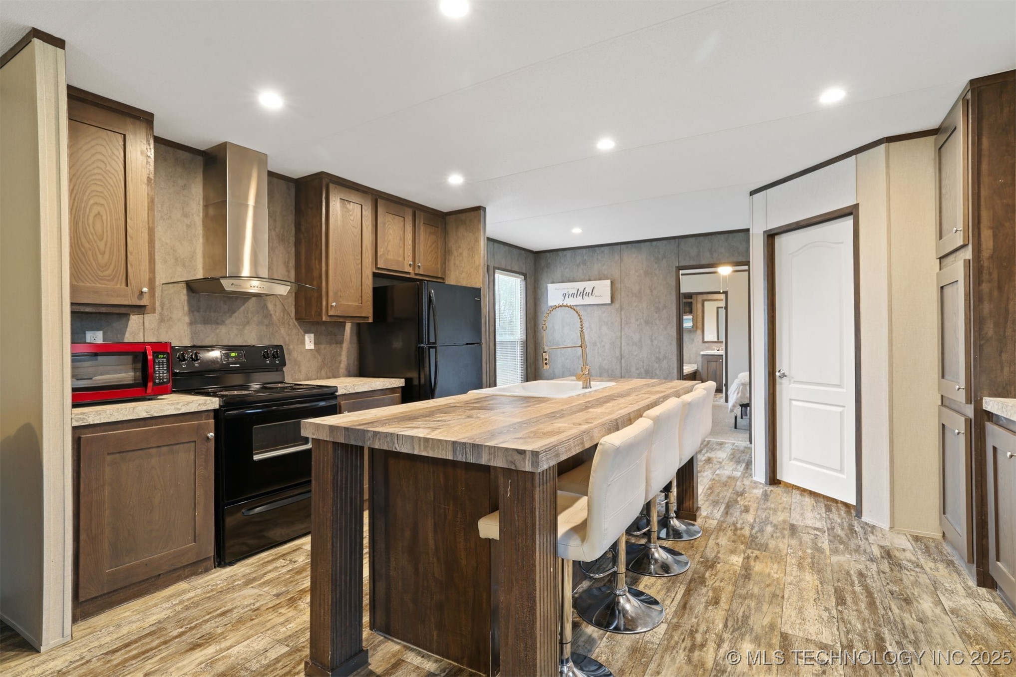 309 N 3rd Milburn OK 73450