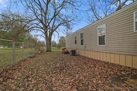 309 N 3rd Milburn OK 73450