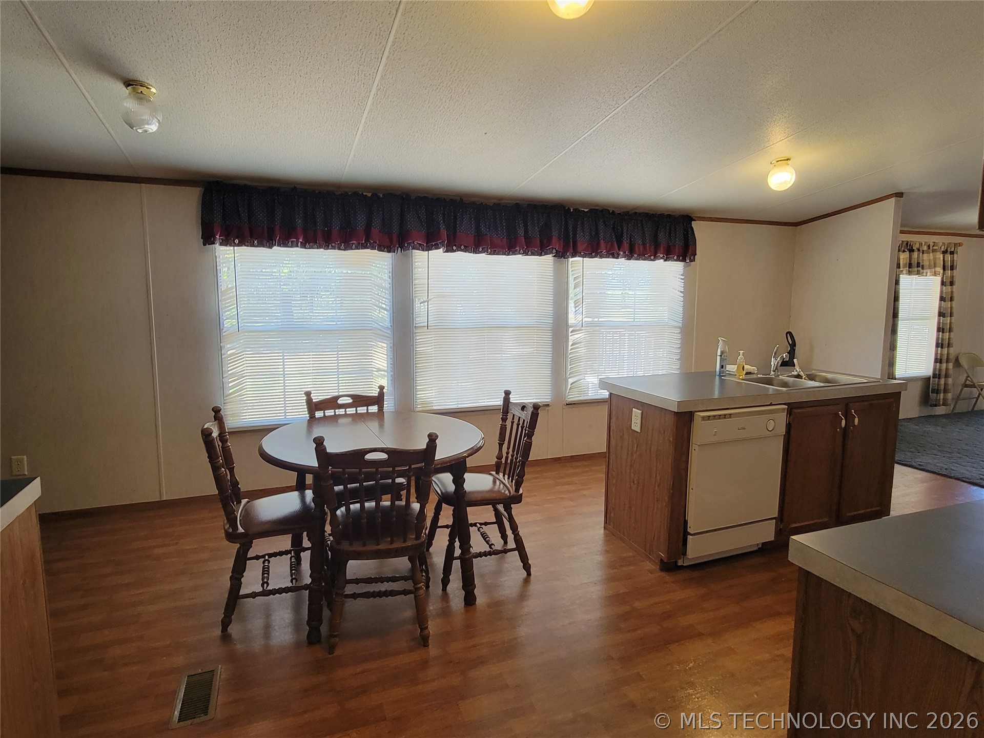 102 James Thomas Eufaula OK 74432