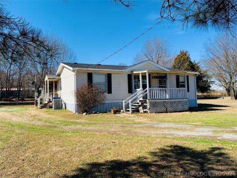 301 S Long Kiowa OK 74553