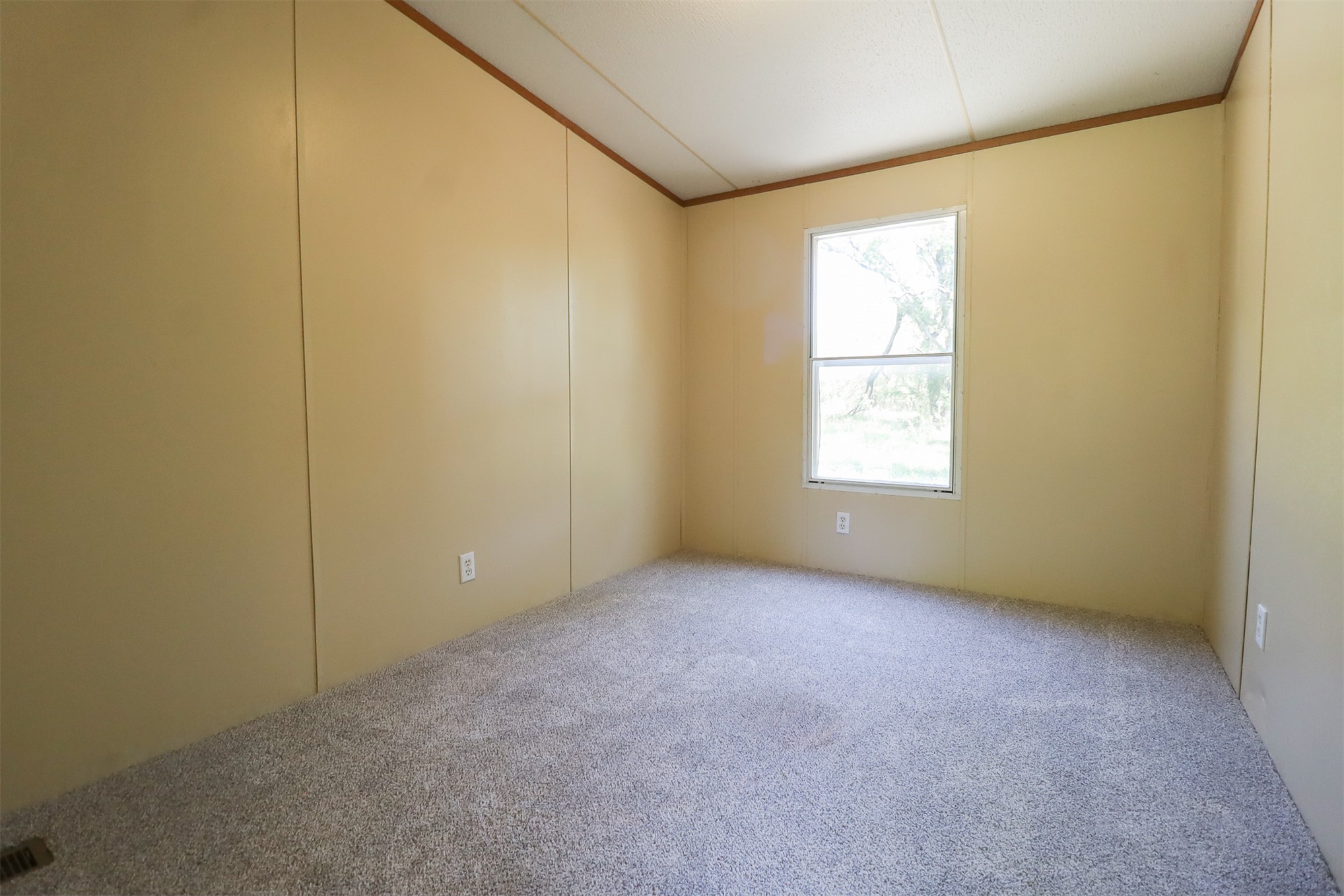 2520 N 205 Road Beggs OK 74421