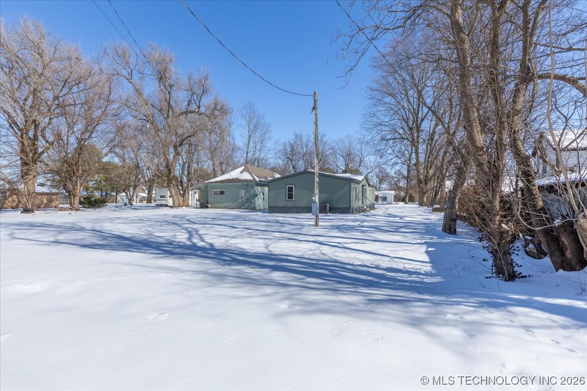 1158 S Collyge Avenue Westville OK 74965