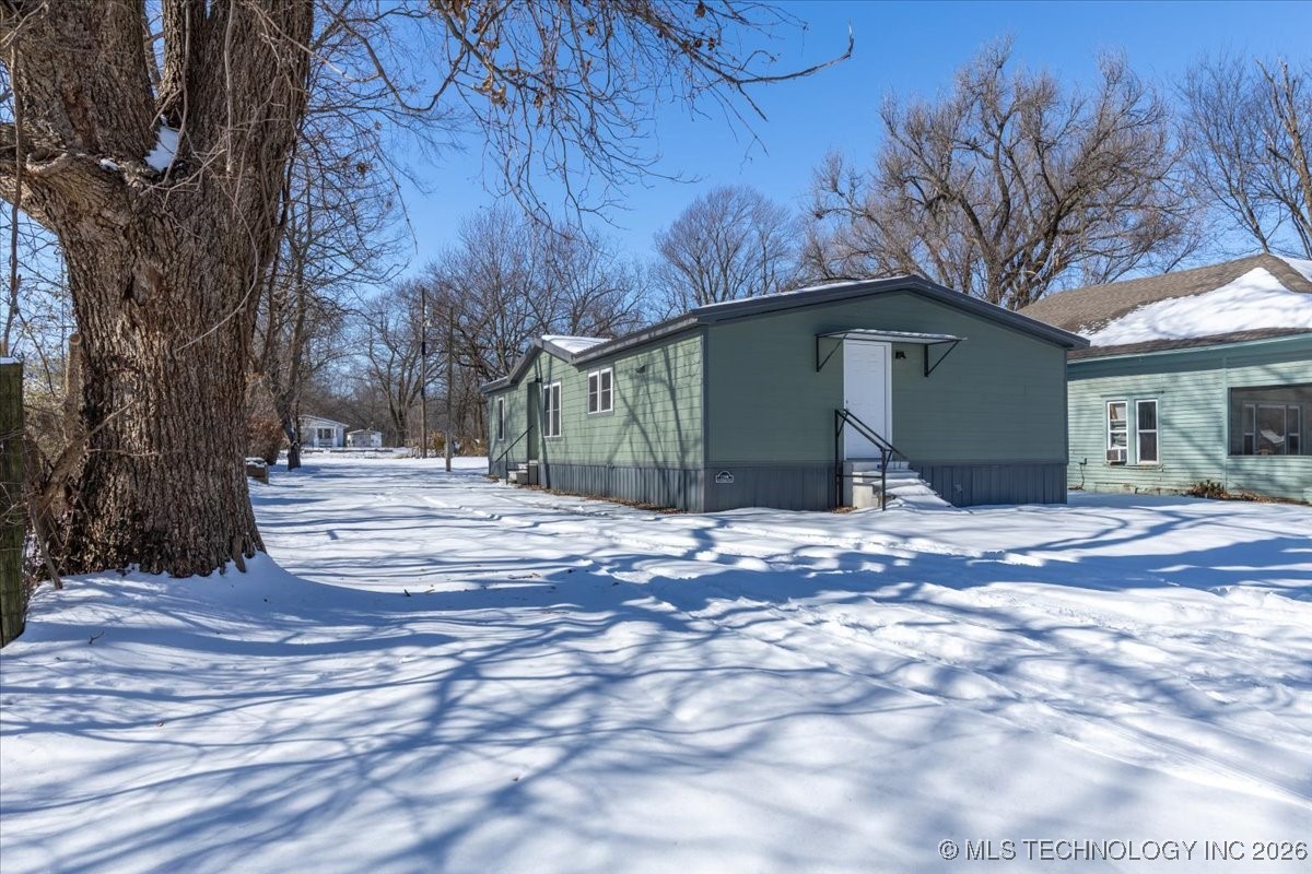 1158 S Collyge Avenue Westville OK 74965