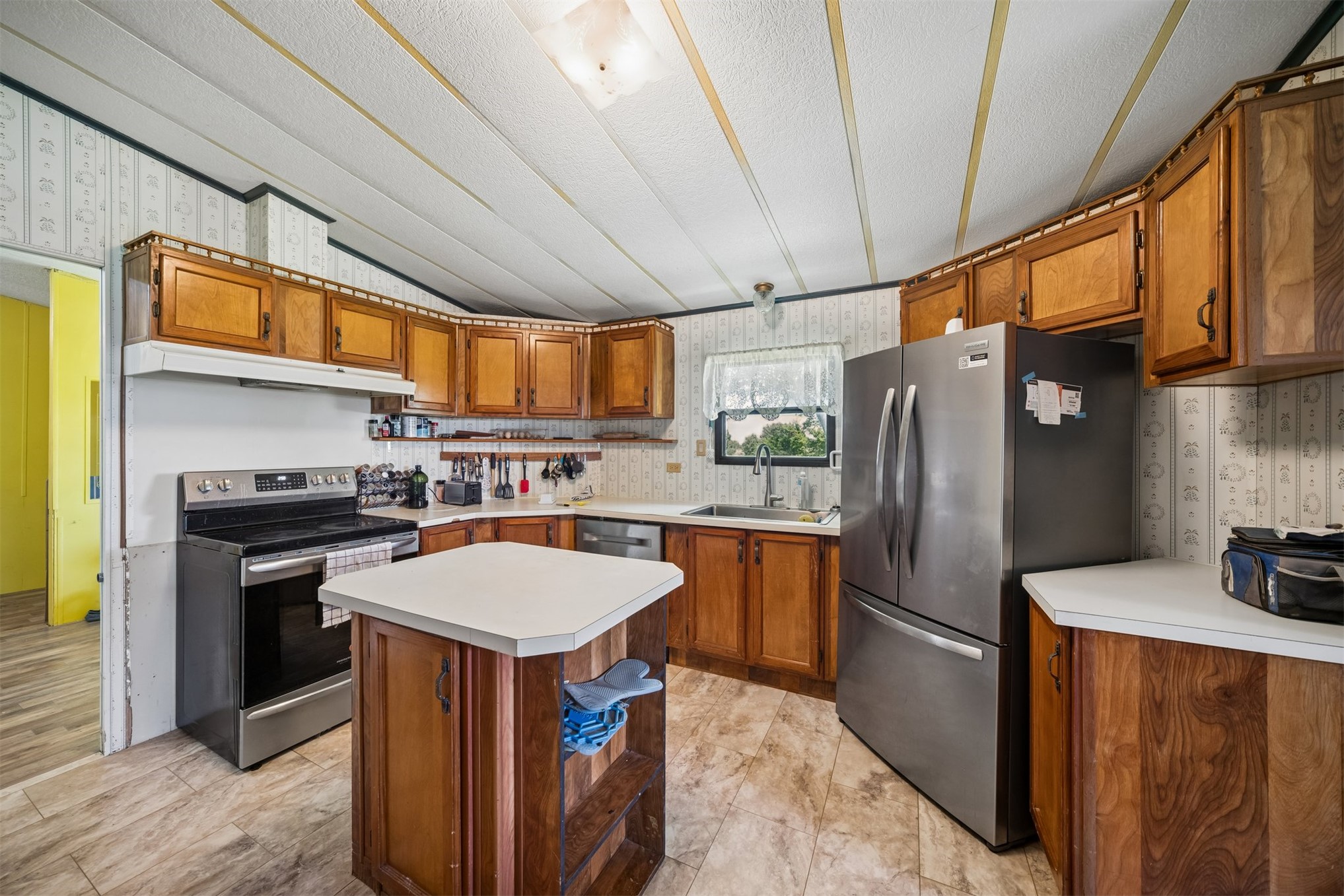 856 S 429 Pryor OK 74361