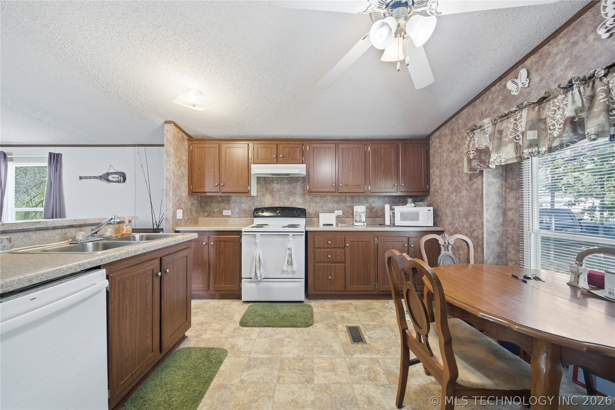 108360 Starboard Drive Checotah OK 74426