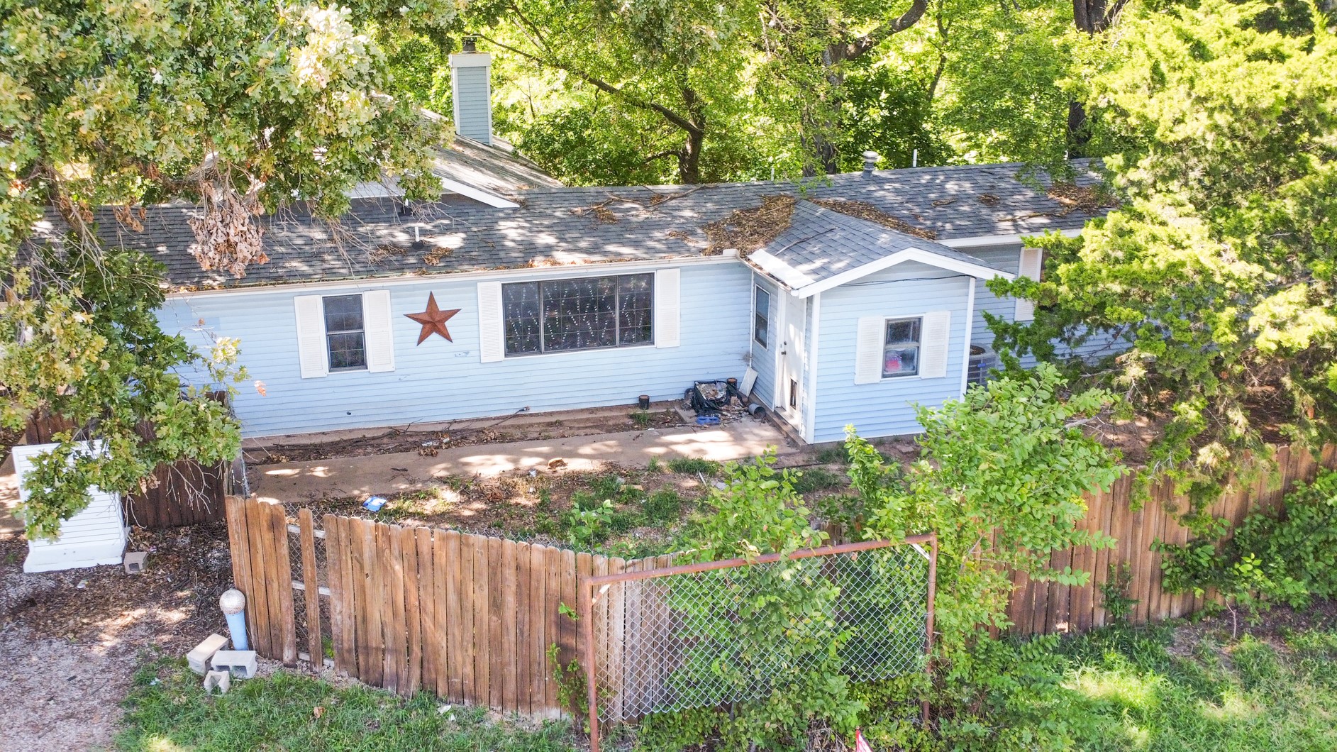 118 S Indian Hill Road Ponca City OK 74604
