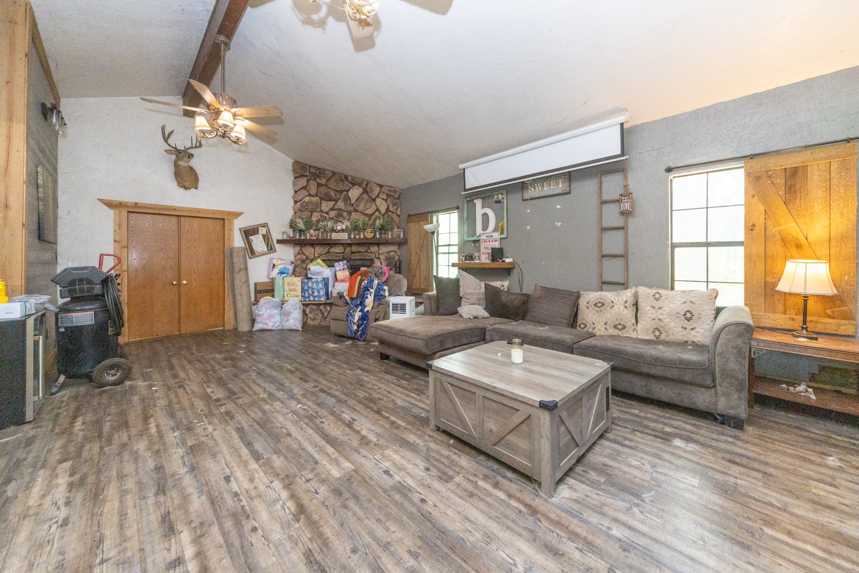 118 S Indian Hill Road Ponca City OK 74604