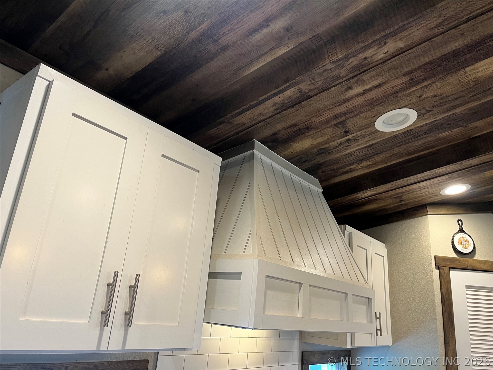 30292 S Highway 2 Whitefield OK 74462