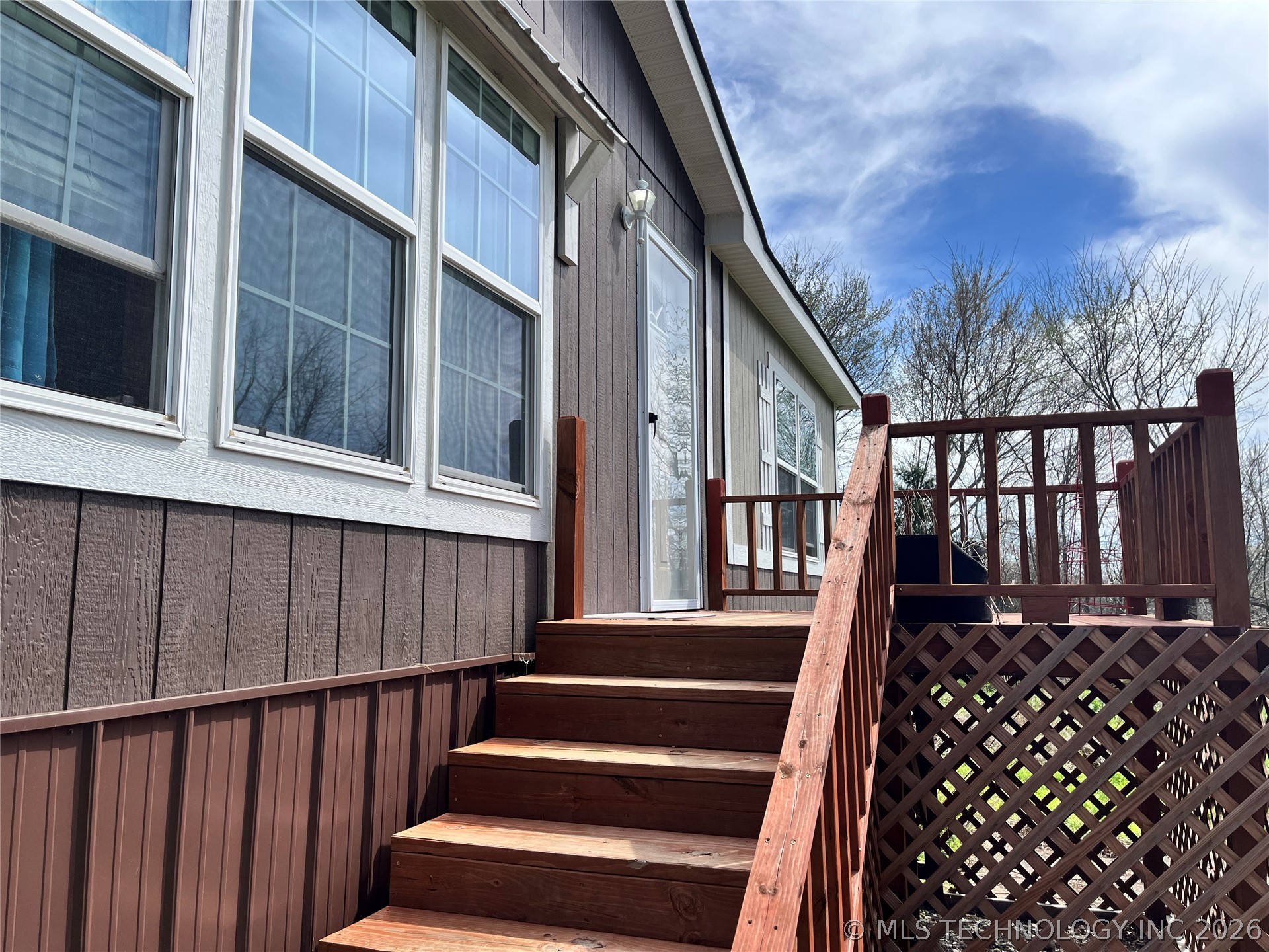 30292 S Highway 2 Whitefield OK 74462