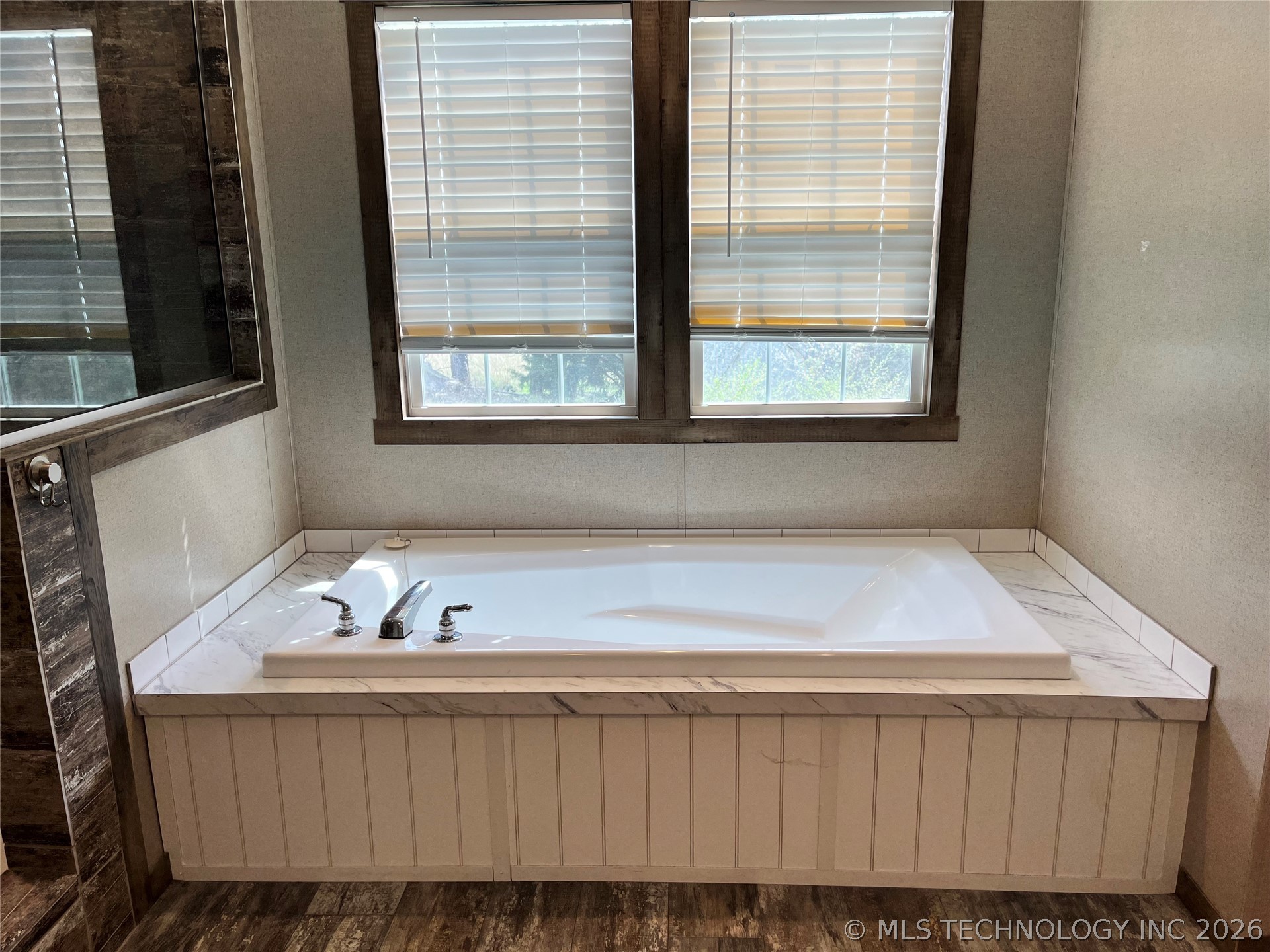 30292 S Highway 2 Whitefield OK 74462