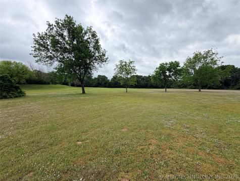 29663 S 225 Road Henryetta OK 74437