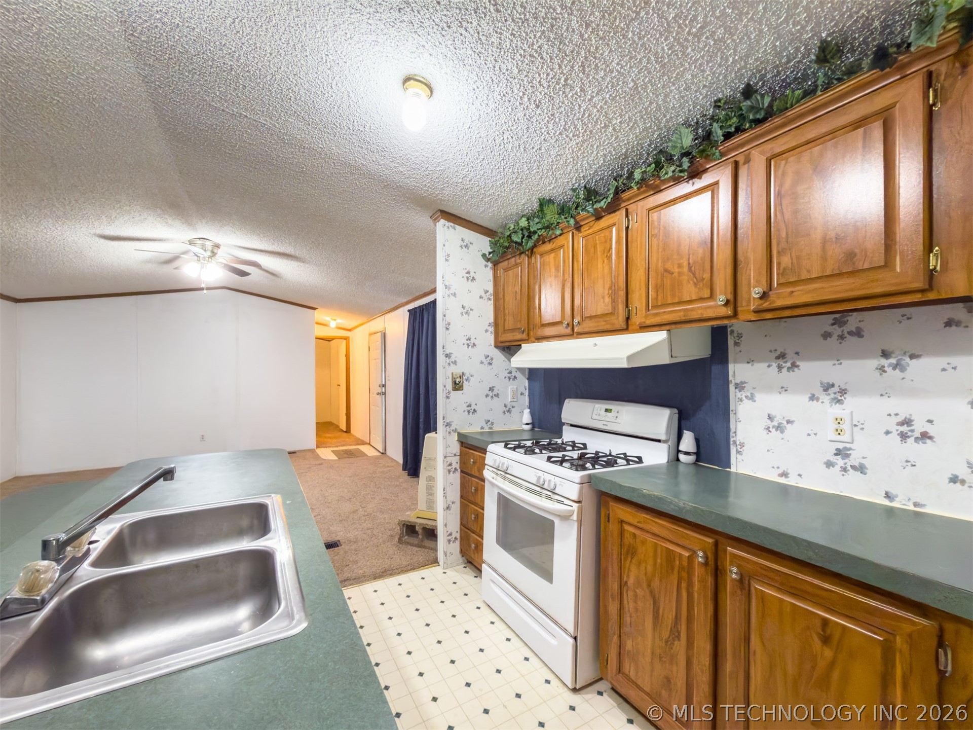 50 N Johnson Kiowa OK 74553