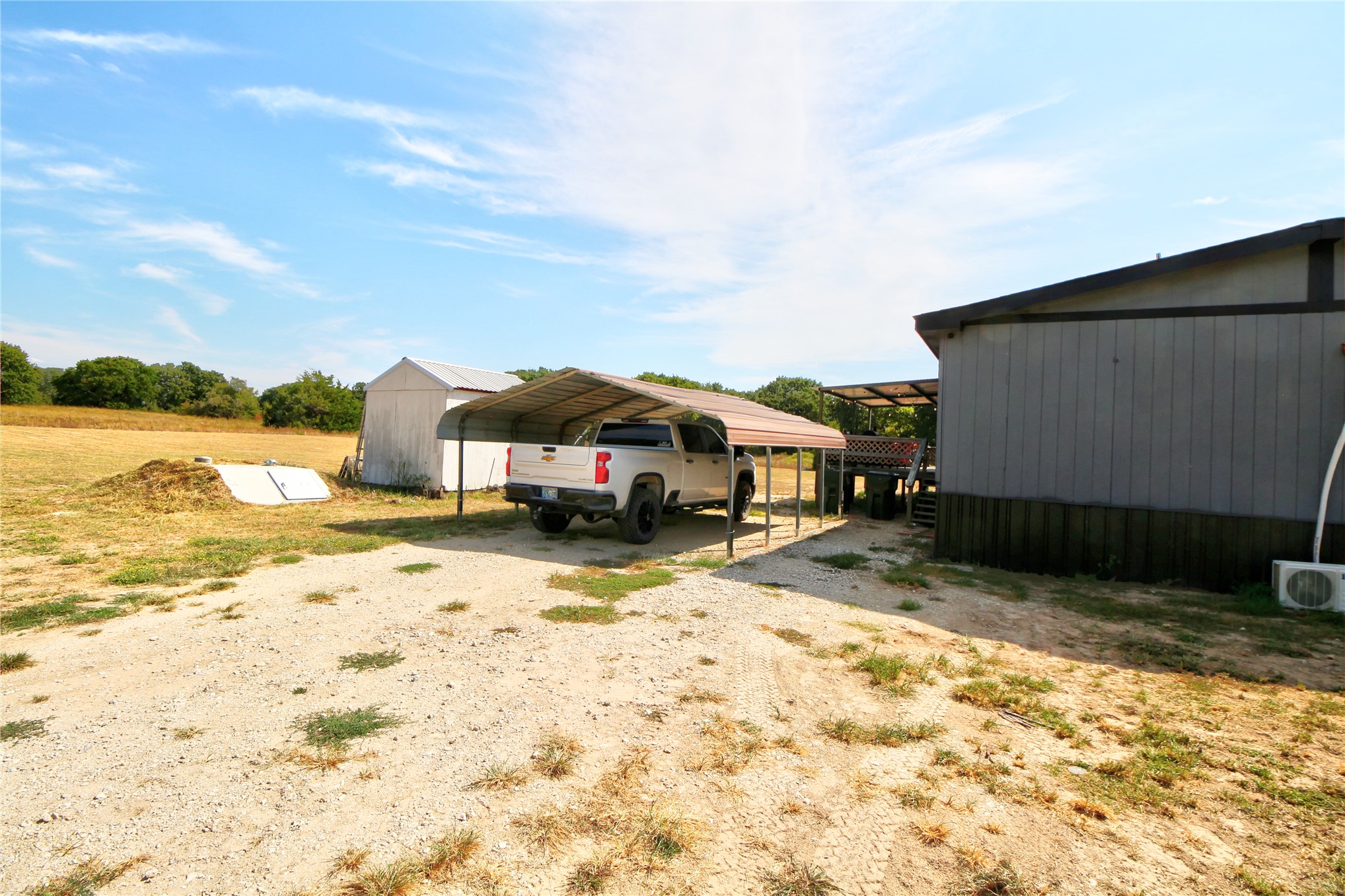 5924 Hummingbird Kingston OK 73439