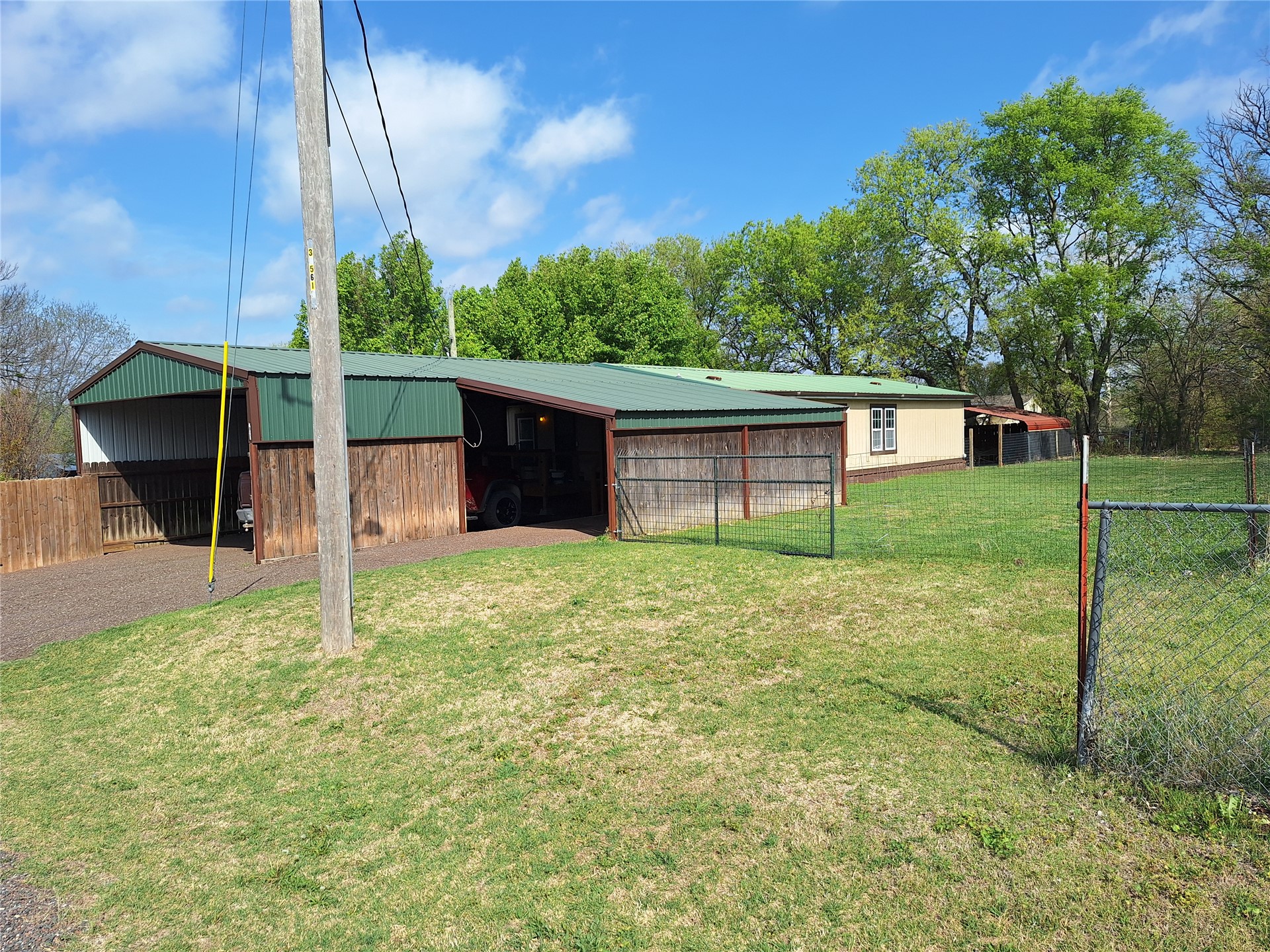 200 W 7th Street Stratford OK 74872