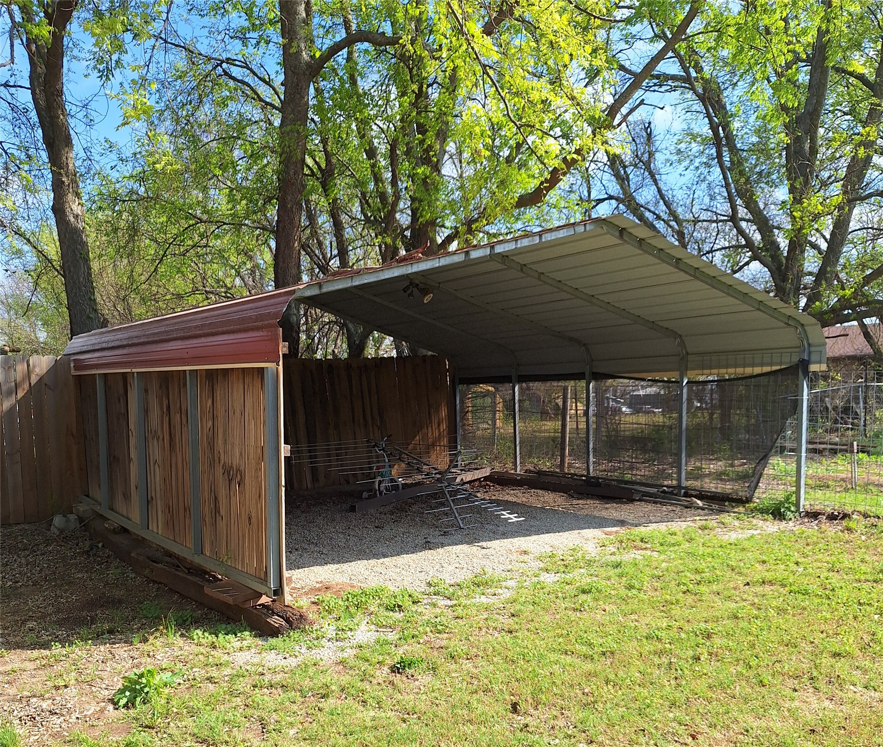200 W 7th Street Stratford OK 74872
