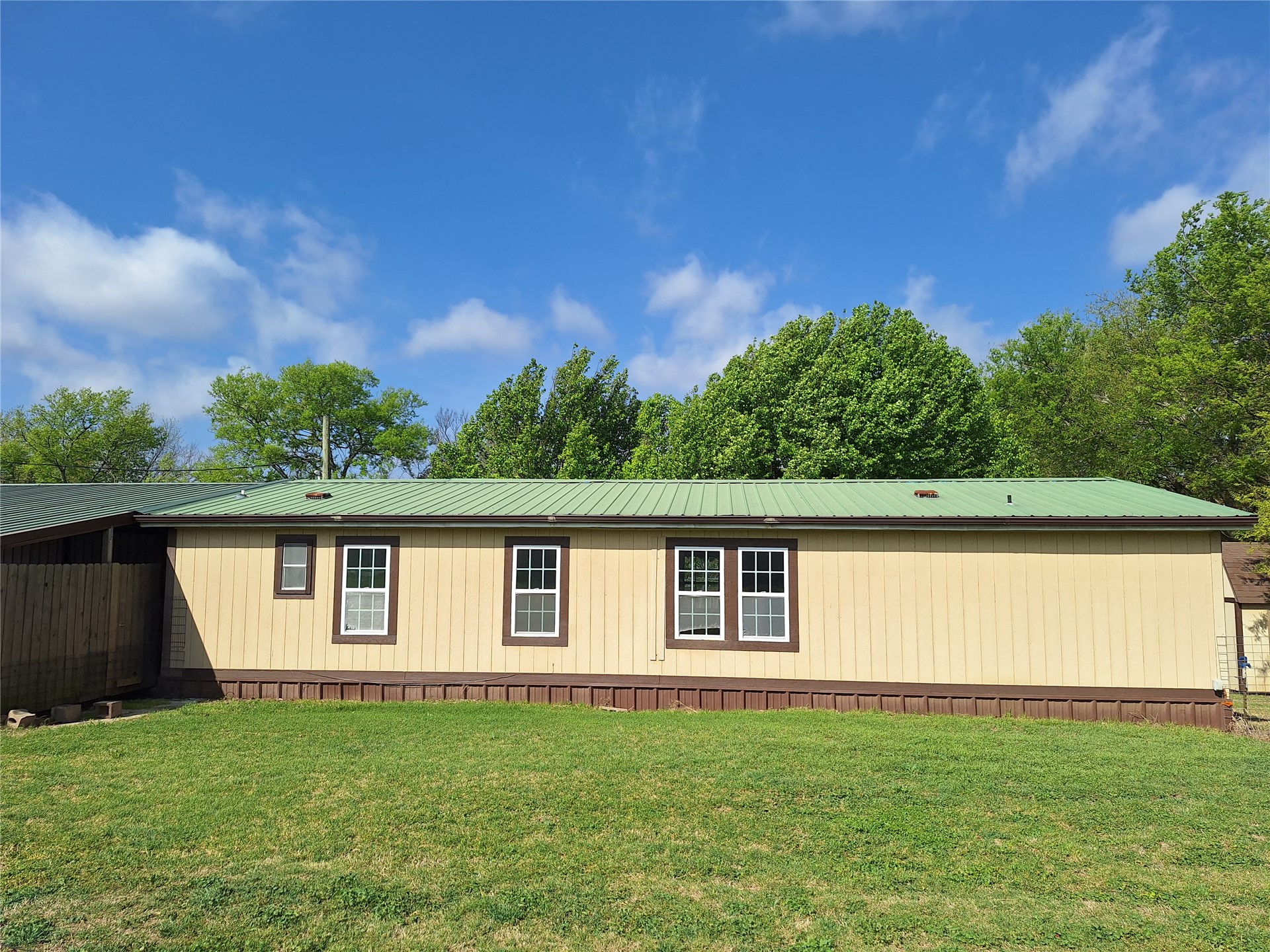 200 W 7th Street Stratford OK 74872