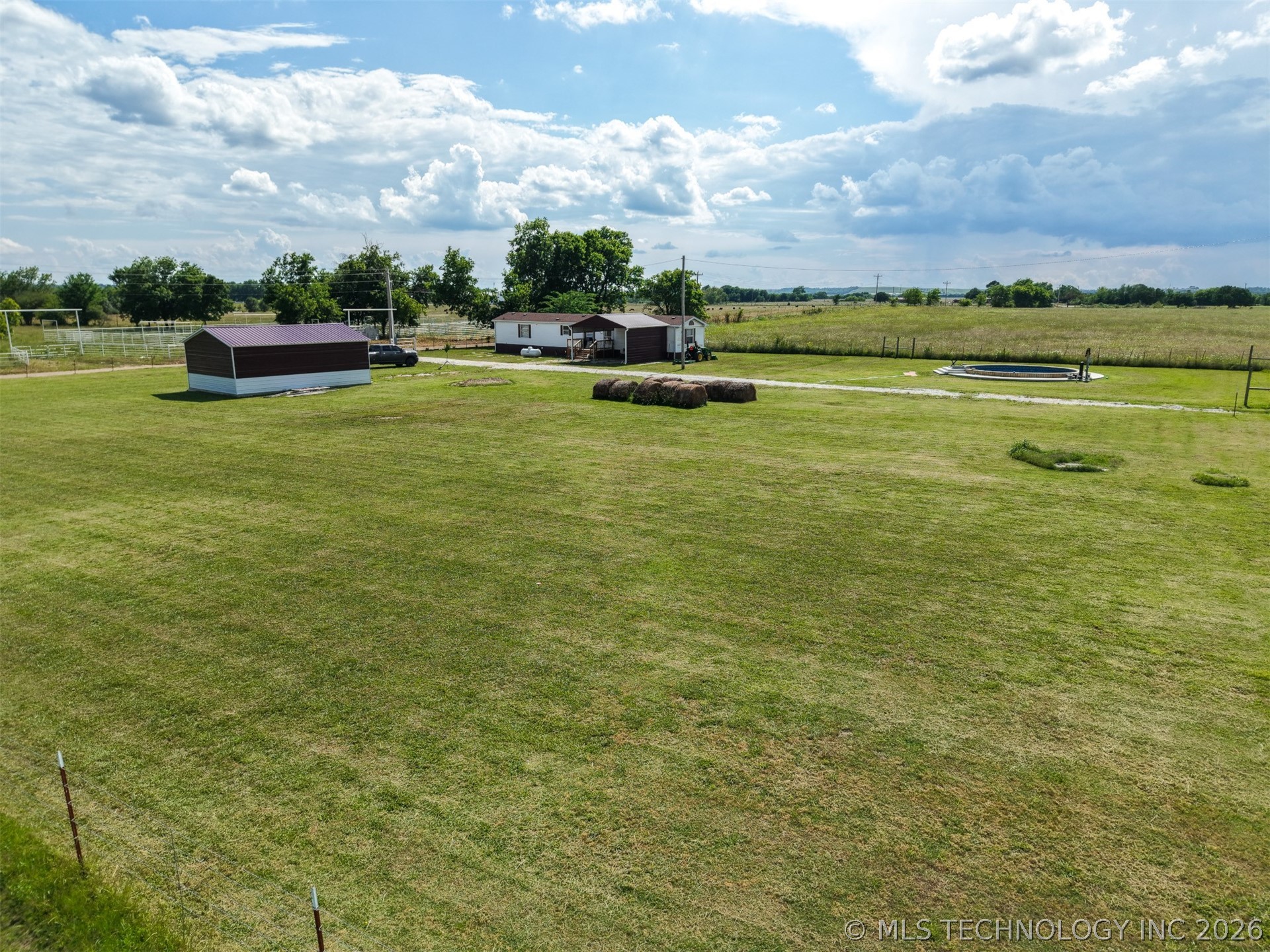 9264 Cherry Road Henryetta OK 74437