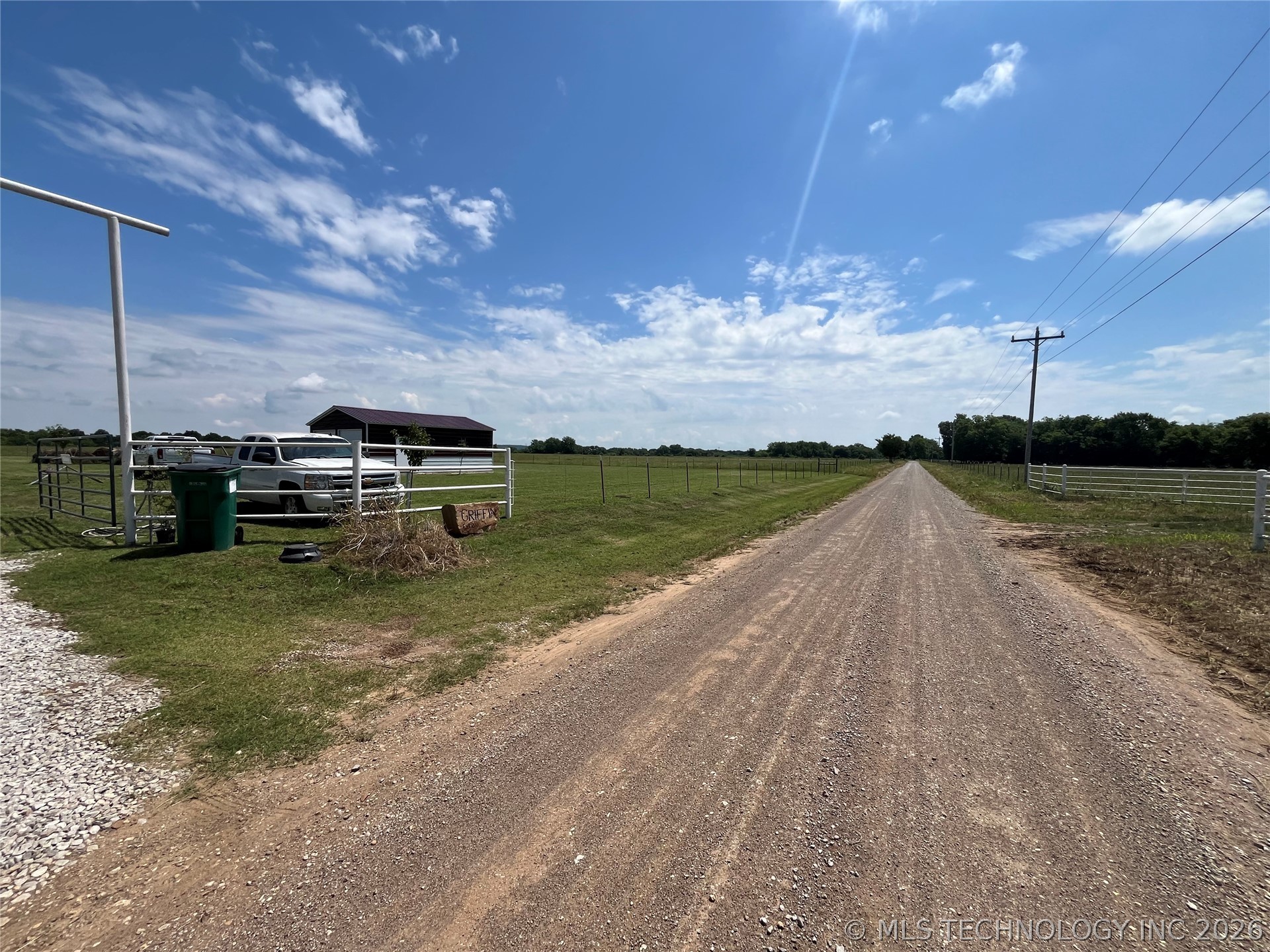 9264 Cherry Road Henryetta OK 74437