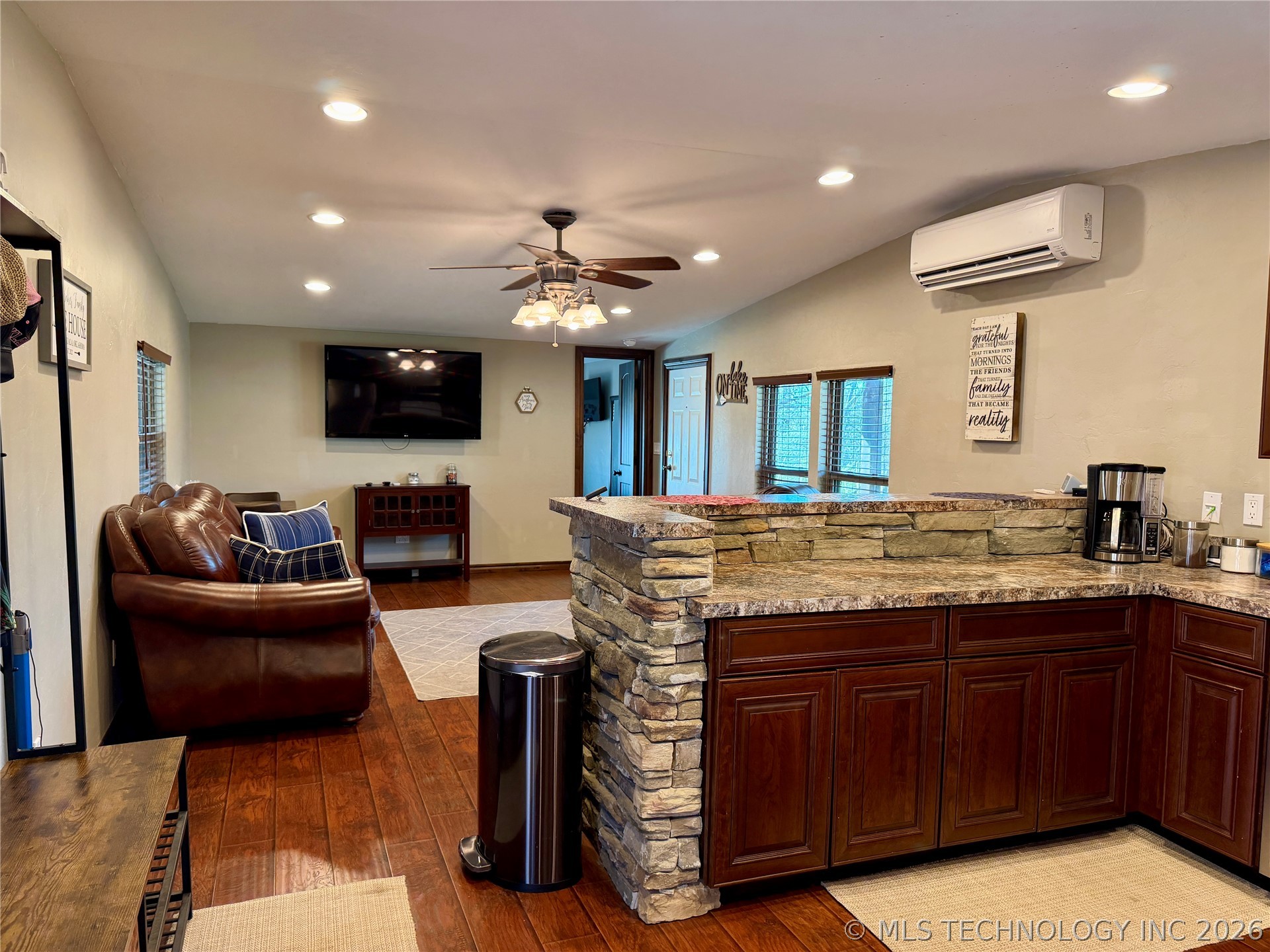 113983 S 4281 Road Porum OK 74455
