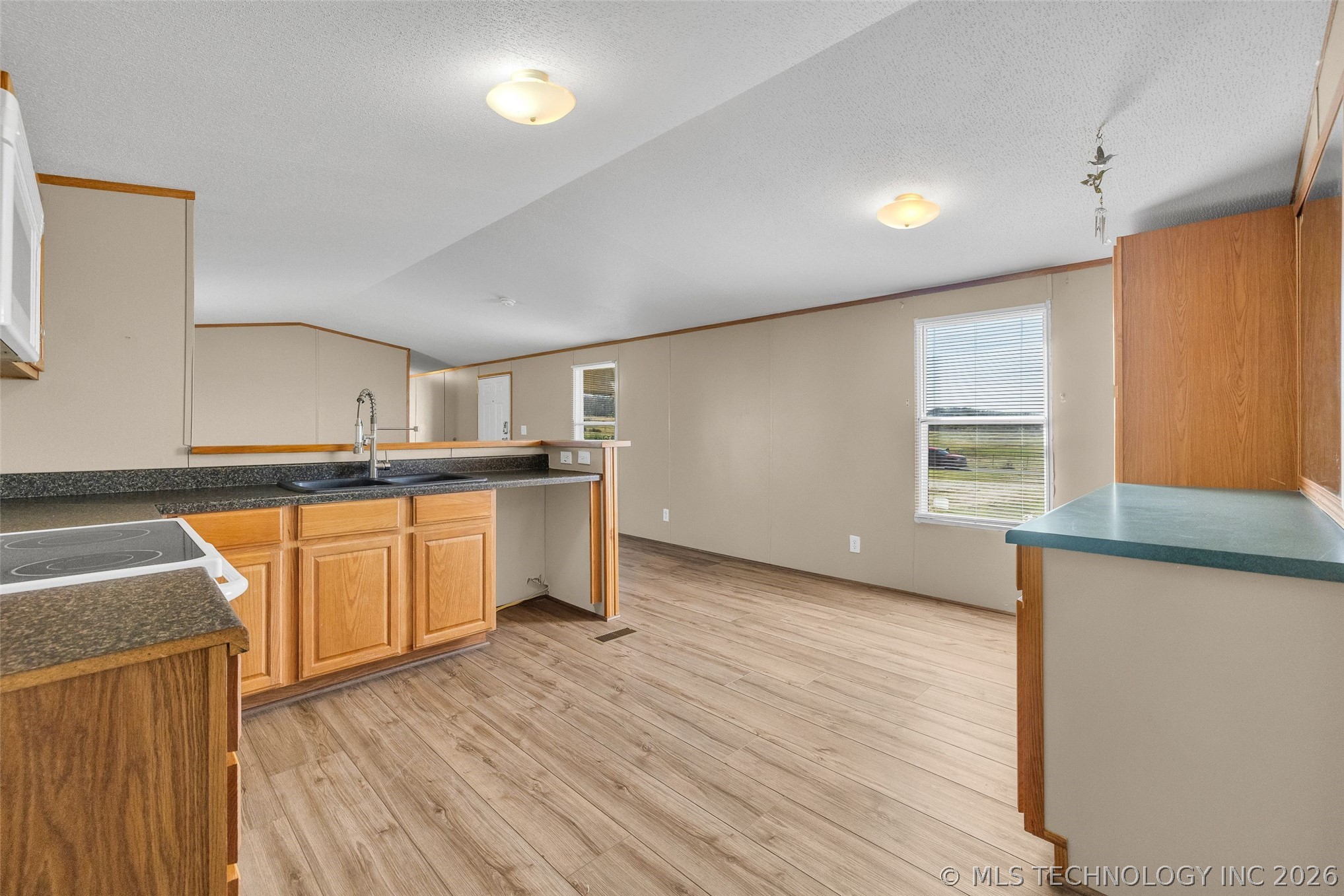 17115 S 4220 Road Claremore OK 74017