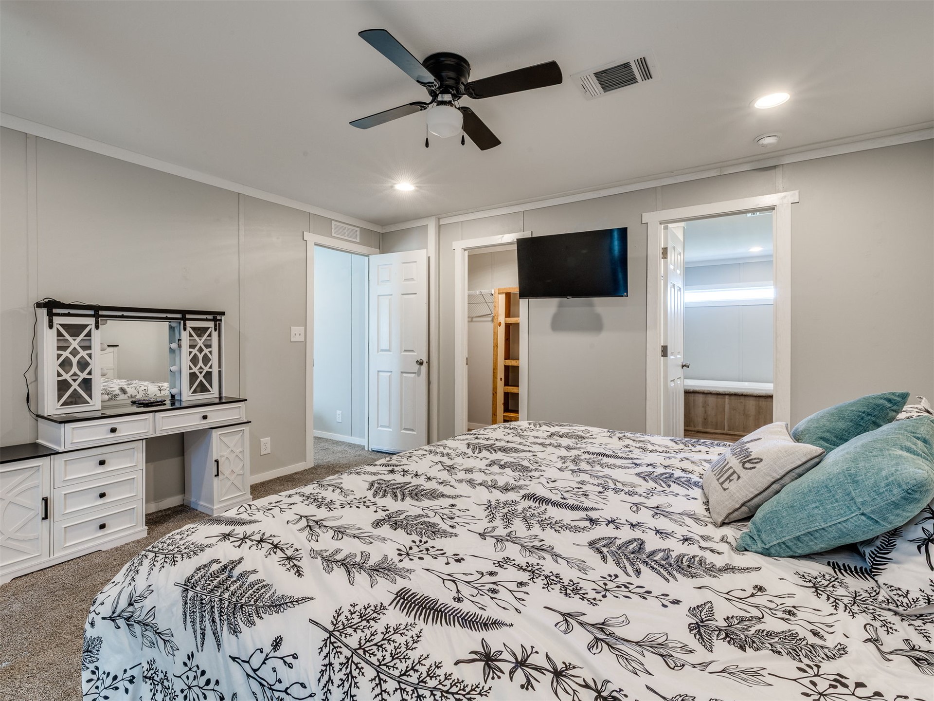 5915 S 155th Westavenue Sand Springs OK 74063