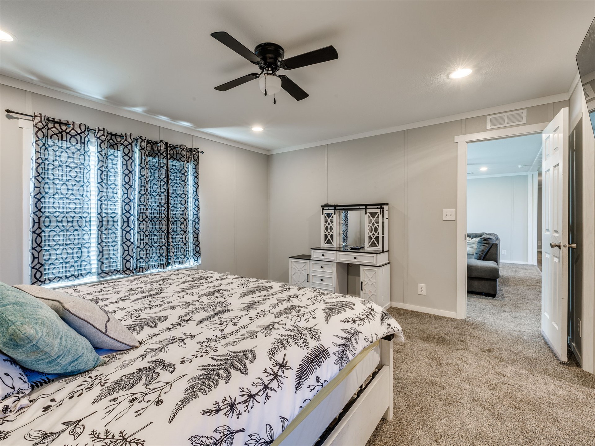 5915 S 155th Westavenue Sand Springs OK 74063