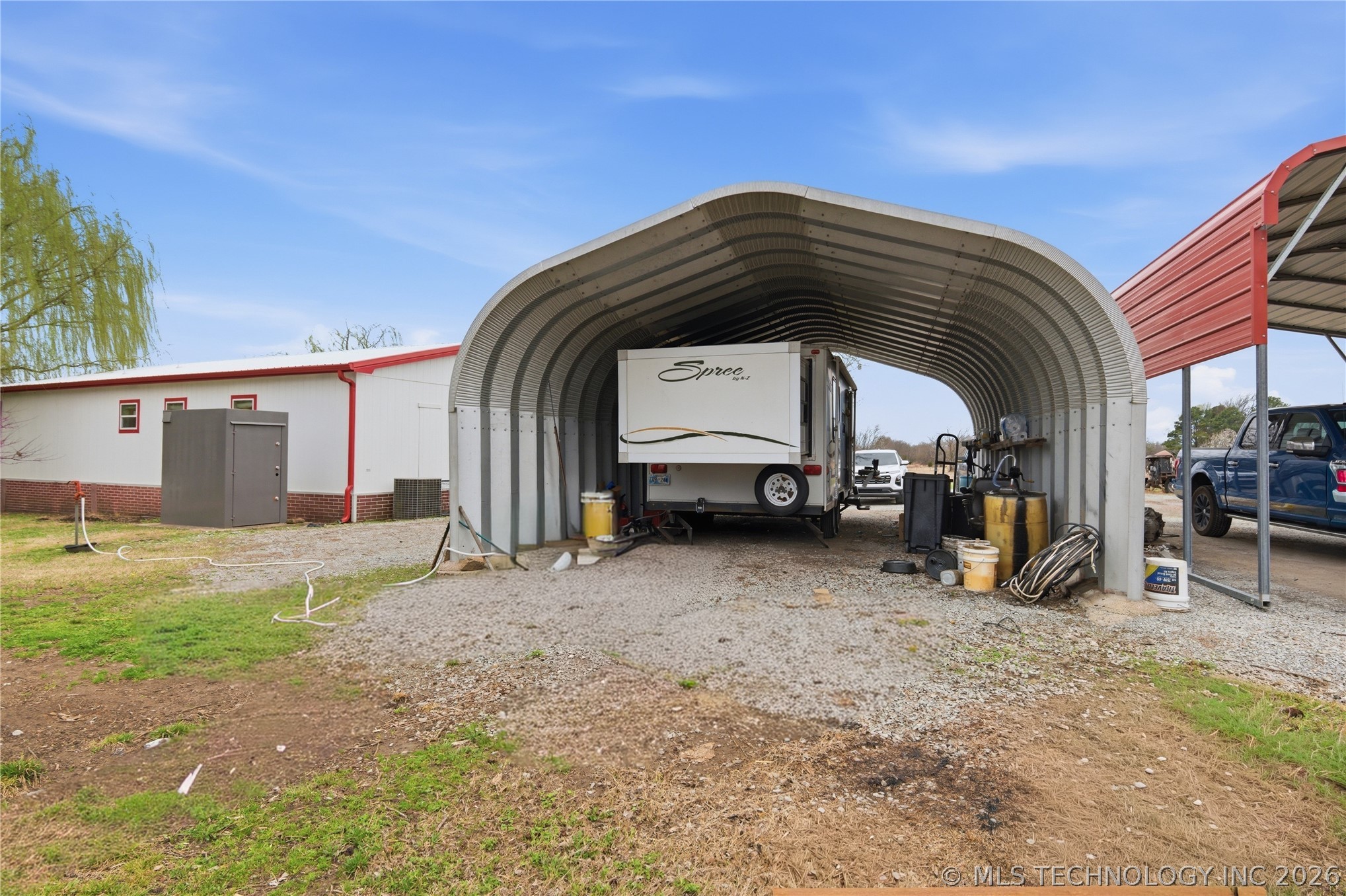 13852 S 433 Road Chouteau OK 74337
