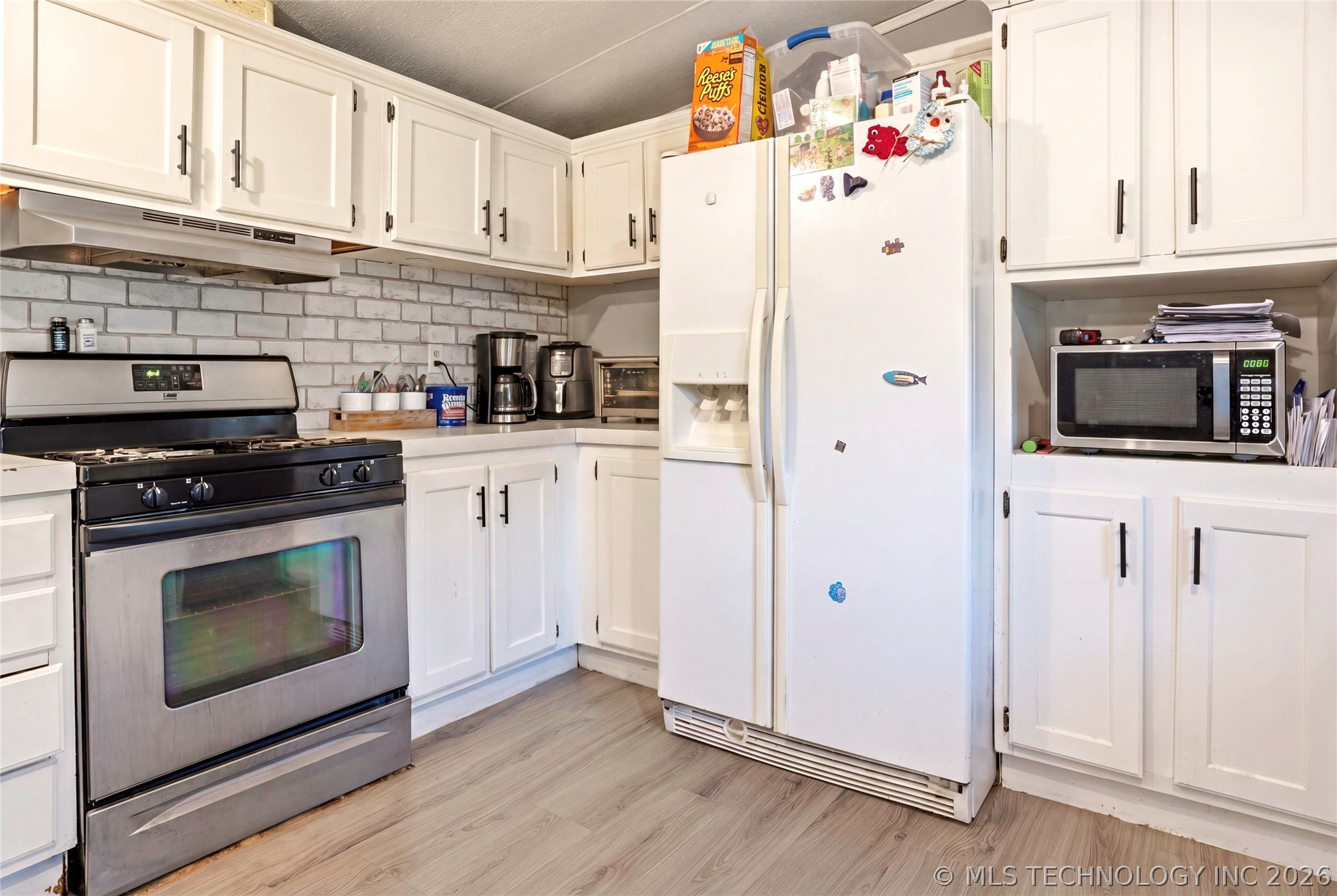 21594 W 885 Road Cookson OK 74427