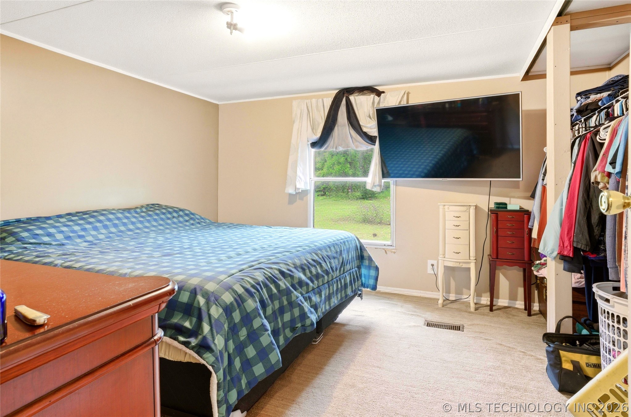 21594 W 885 Road Cookson OK 74427