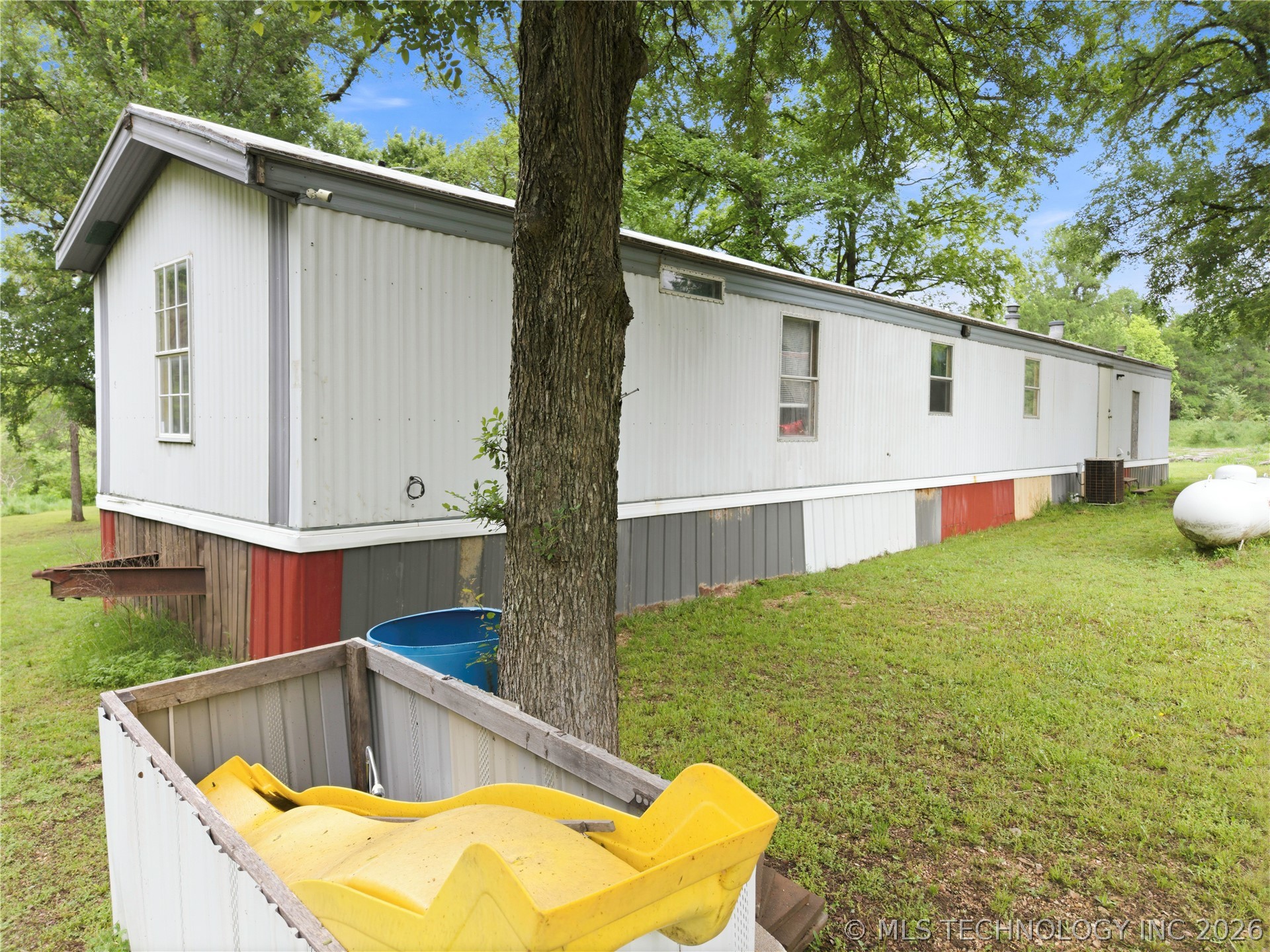 21594 W 885 Road Cookson OK 74427