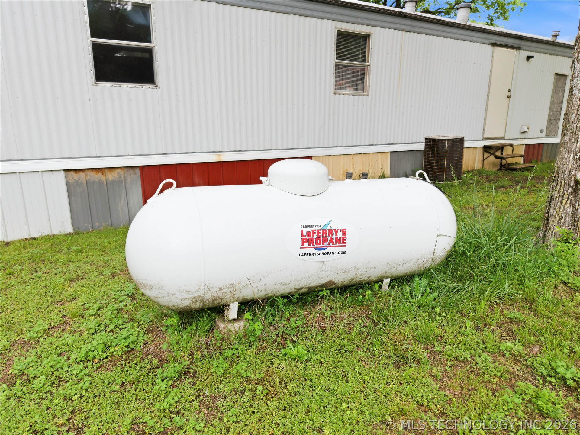 21594 W 885 Road Cookson OK 74427