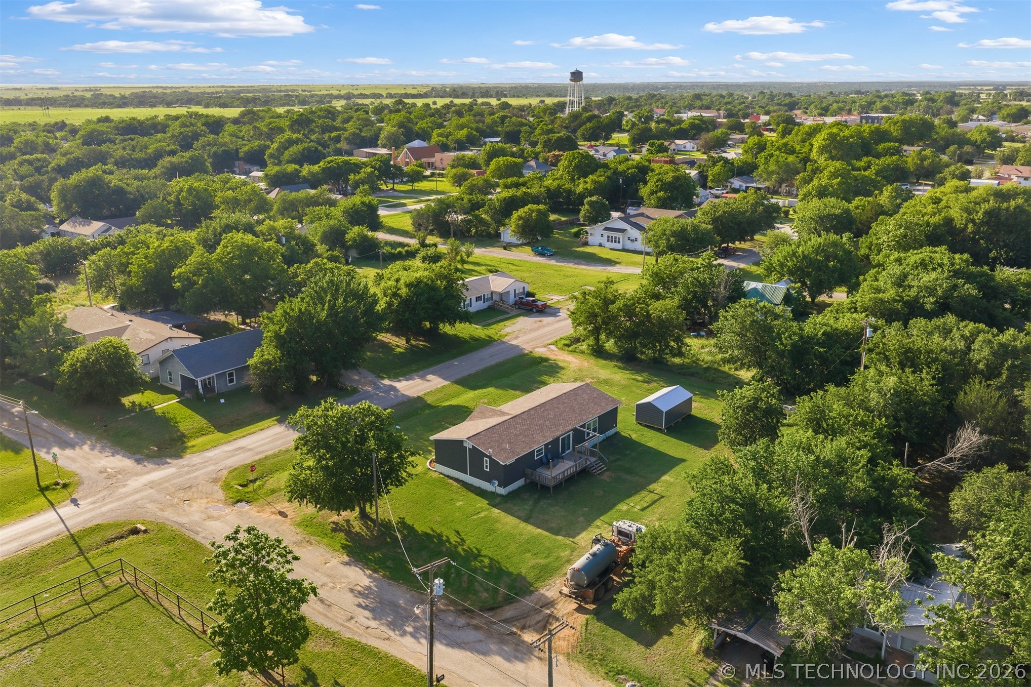 208 E J Ringling OK 73456