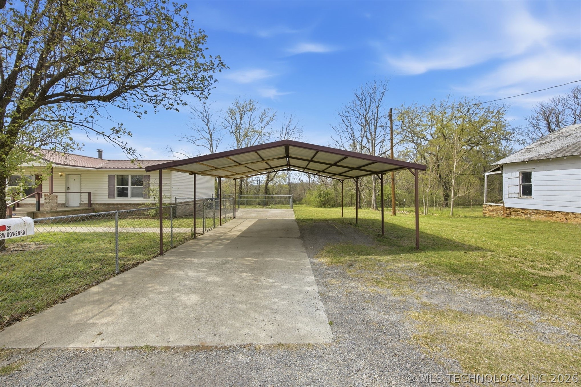 9283 SW Gowen Road Hartshorne OK 74547