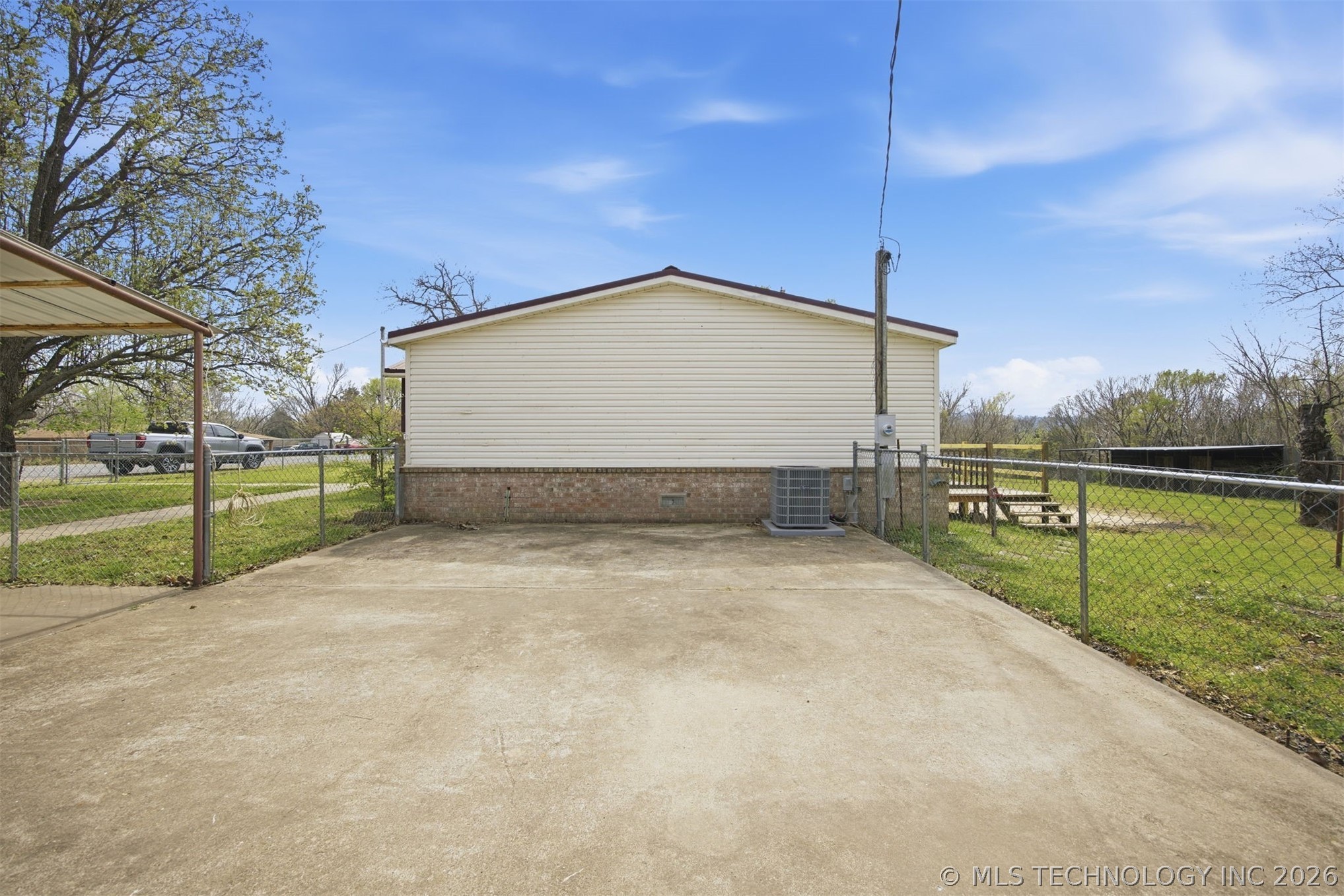 9283 SW Gowen Road Hartshorne OK 74547