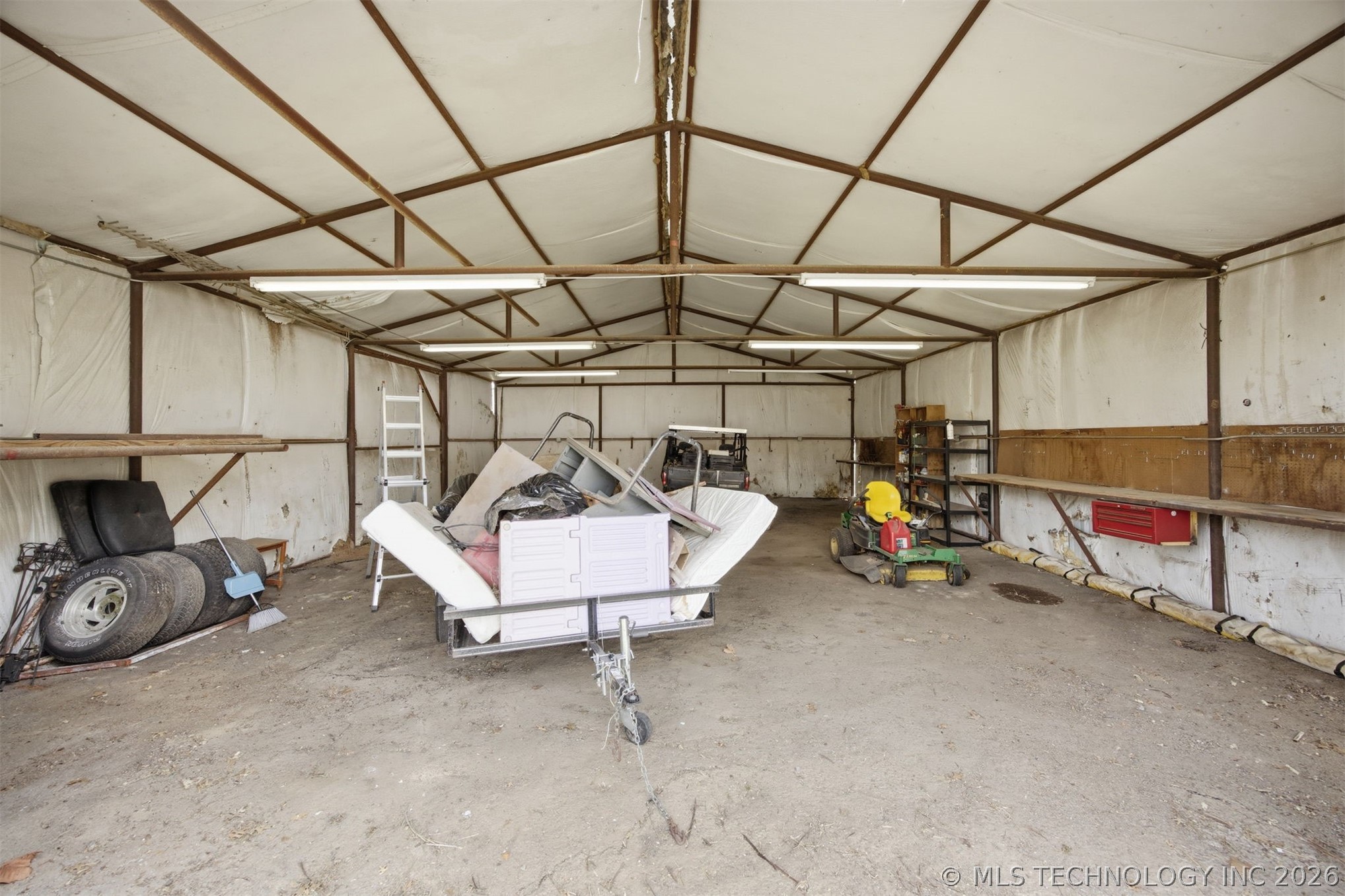 9283 SW Gowen Road Hartshorne OK 74547
