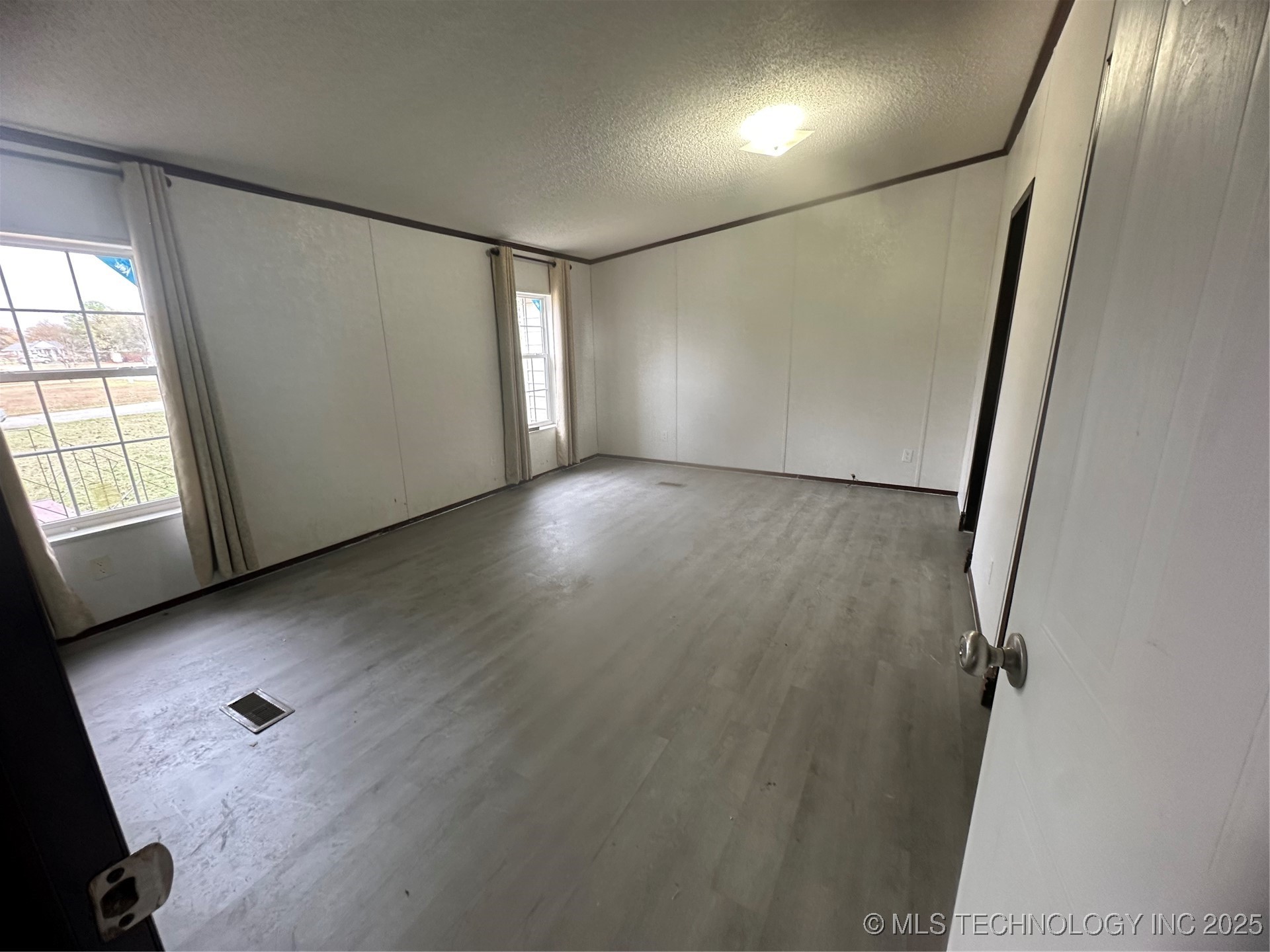 1931 Coon Creek Eufaula OK 74432