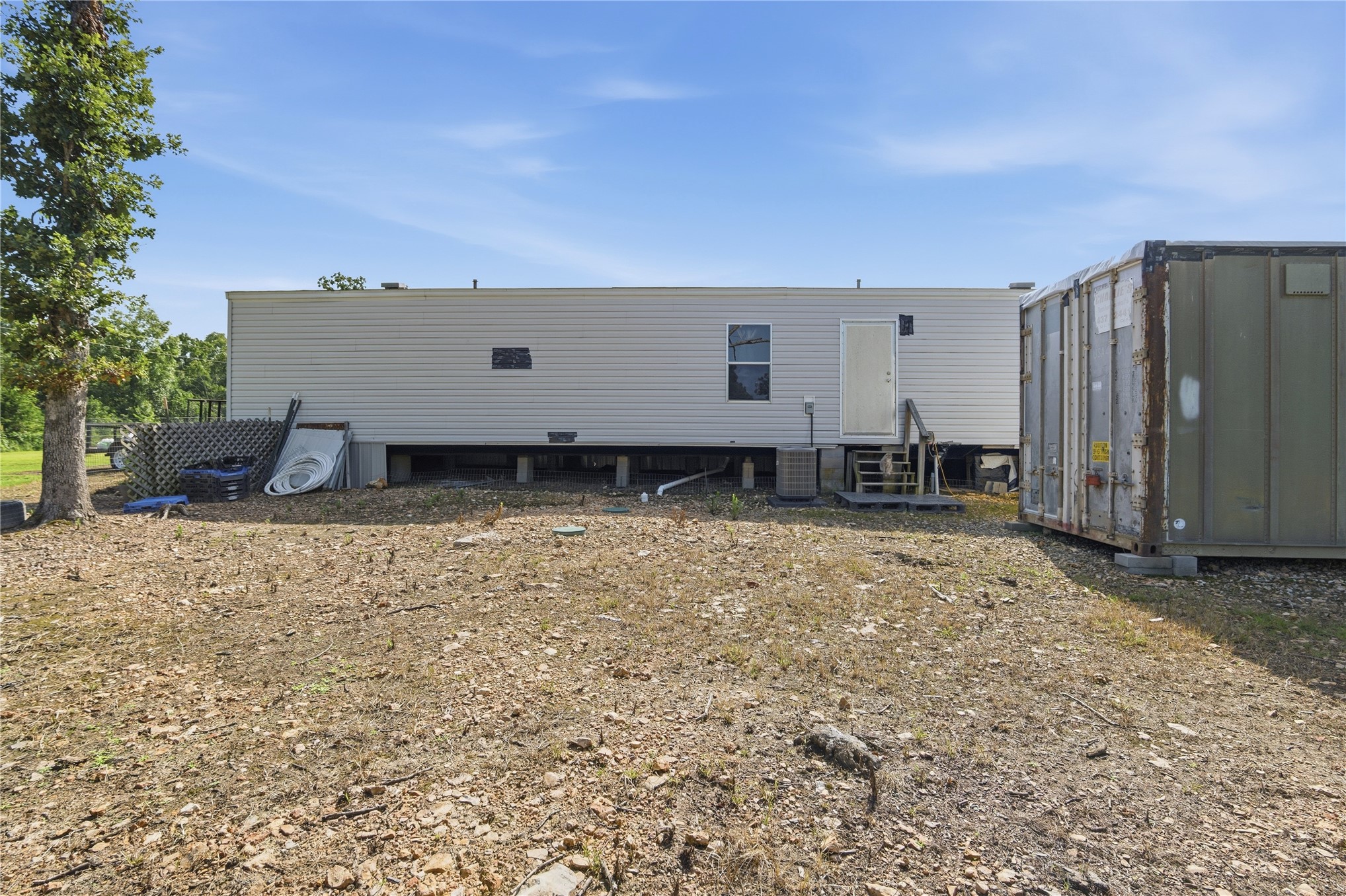 16289 State Highway 116 Colcord OK 74338