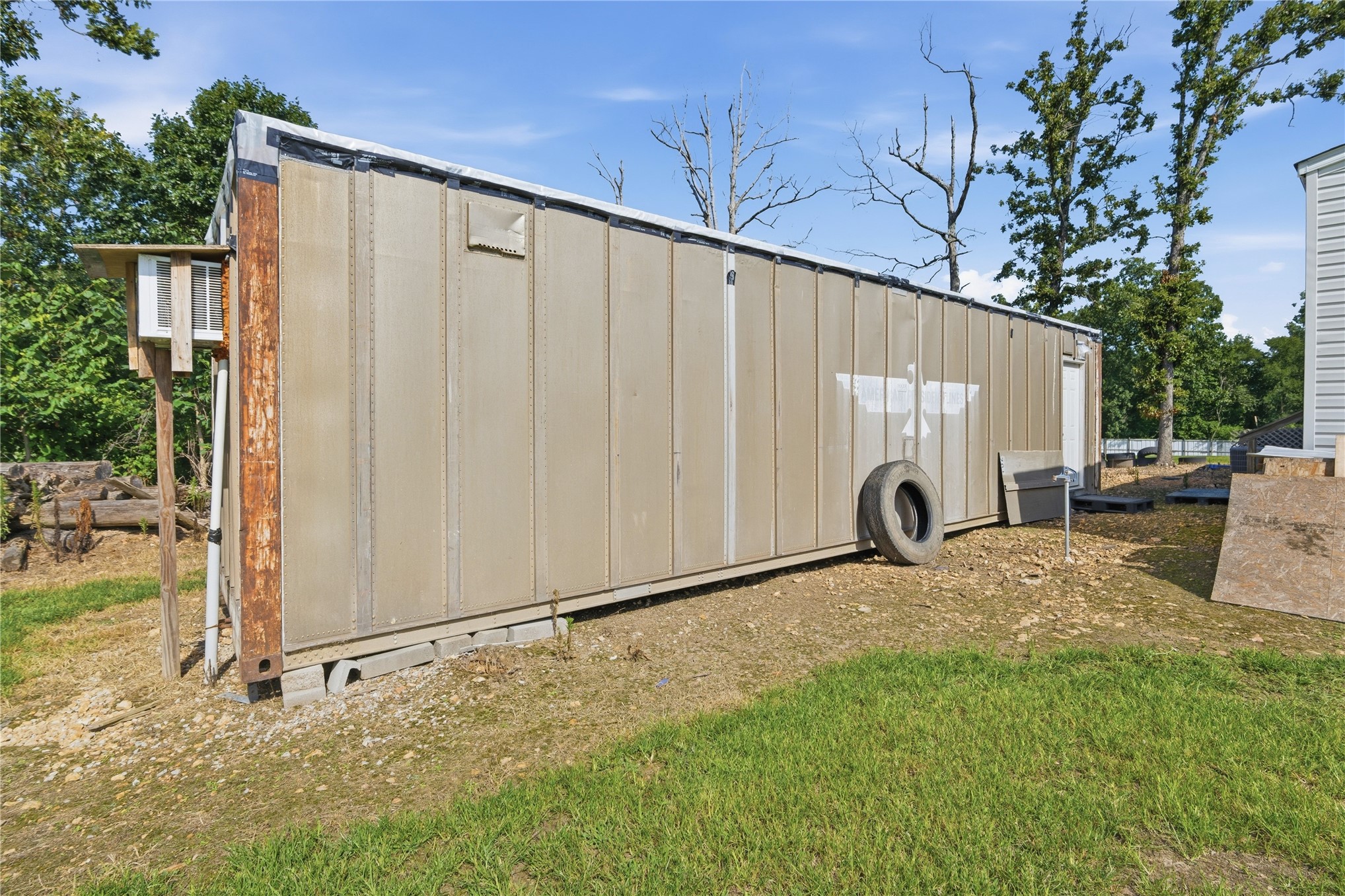 16289 State Highway 116 Colcord OK 74338