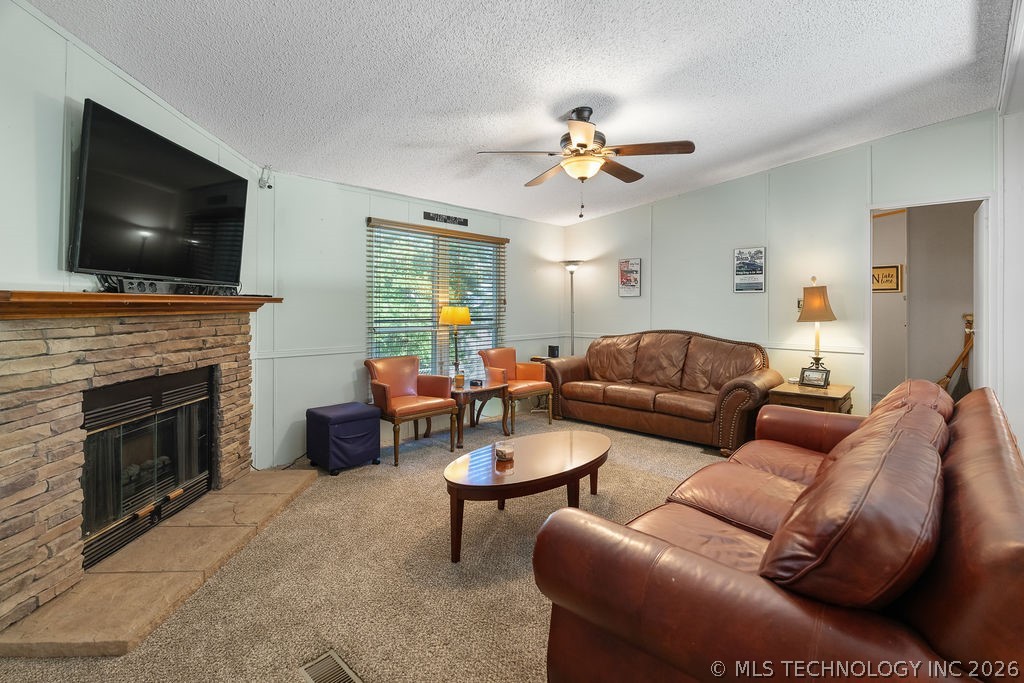 4610 Copperhead Street Kingston OK 73439