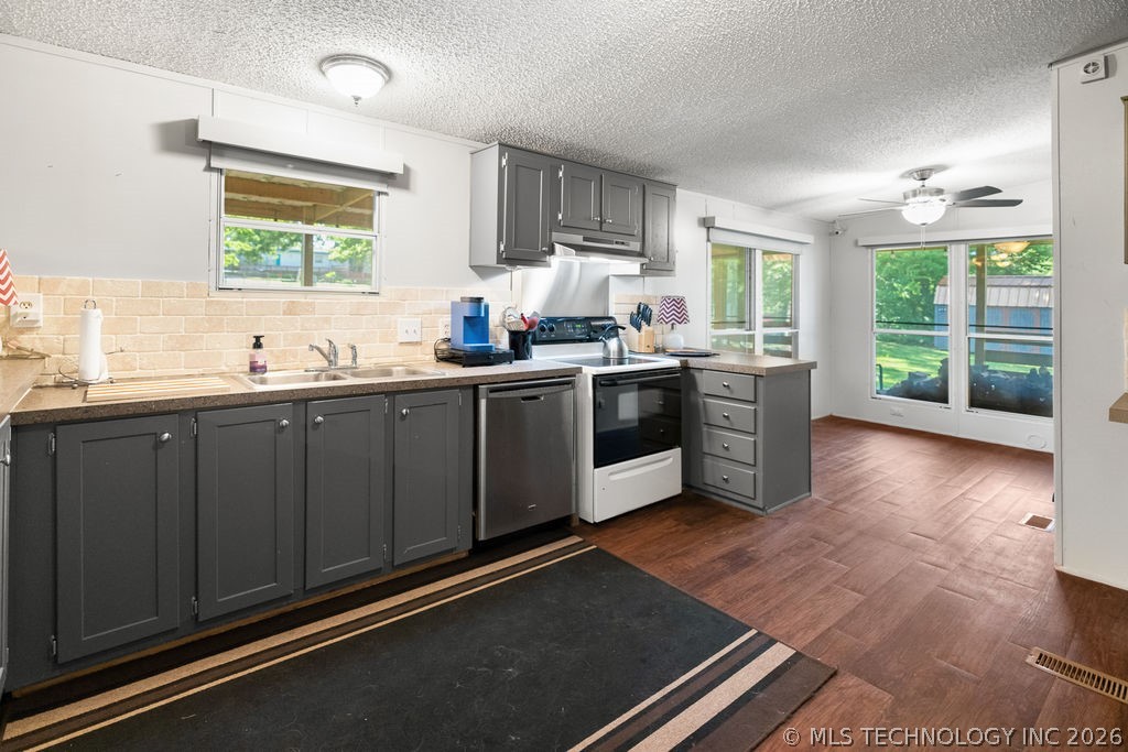 4610 Copperhead Street Kingston OK 73439