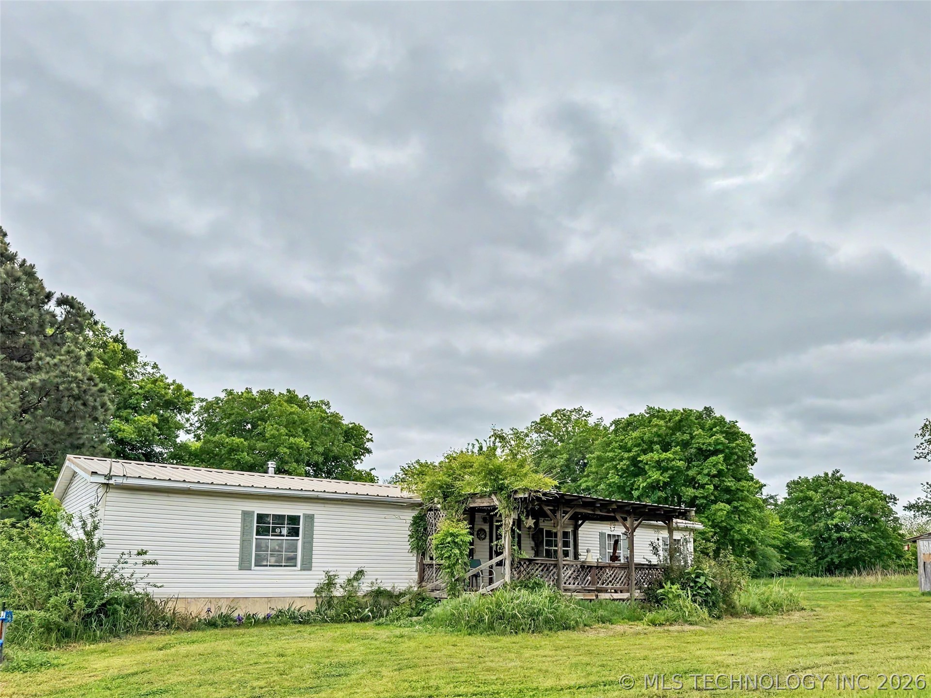 15520 N Clear Creek Road Hulbert OK 74441
