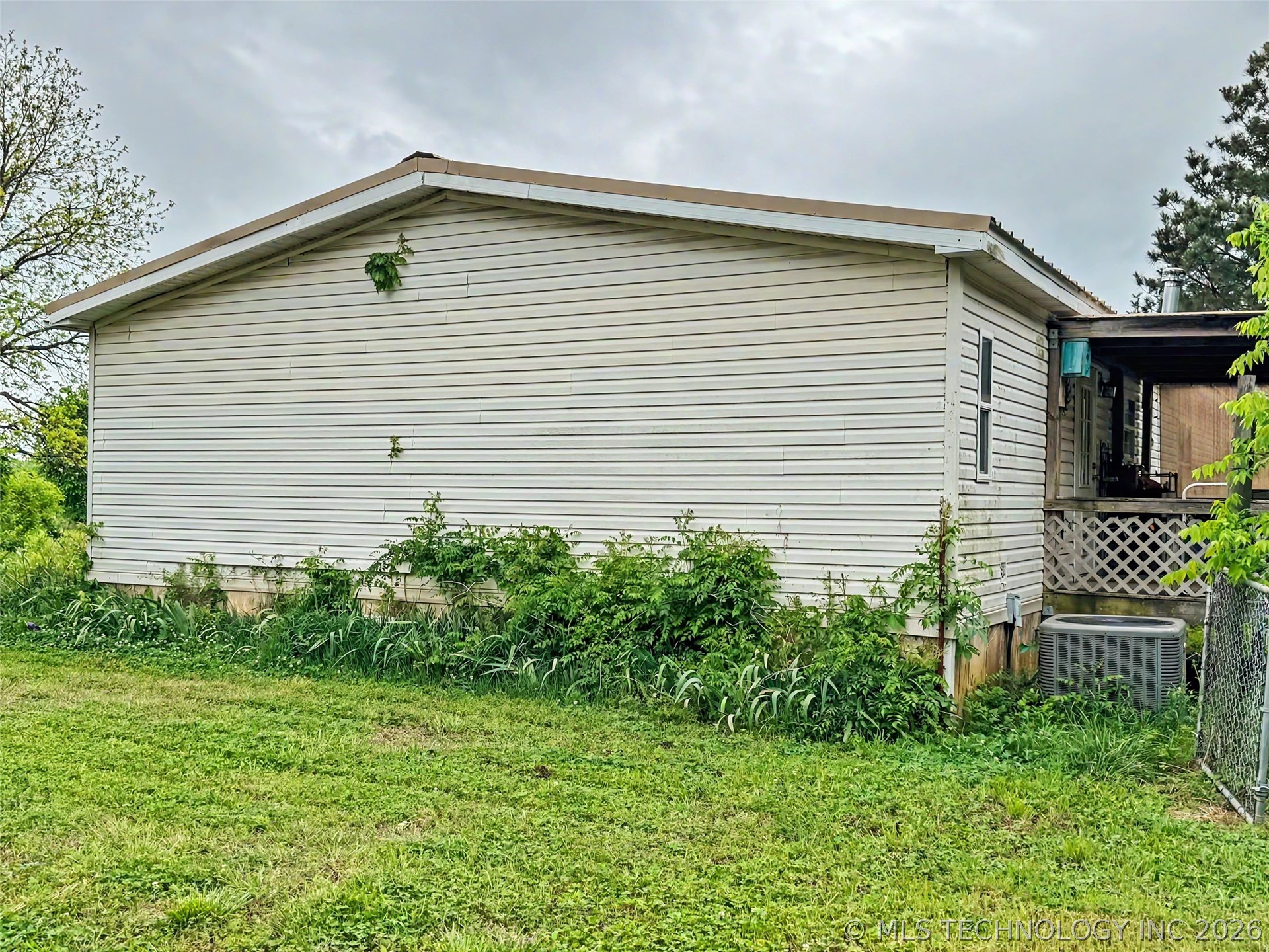 15520 N Clear Creek Road Hulbert OK 74441