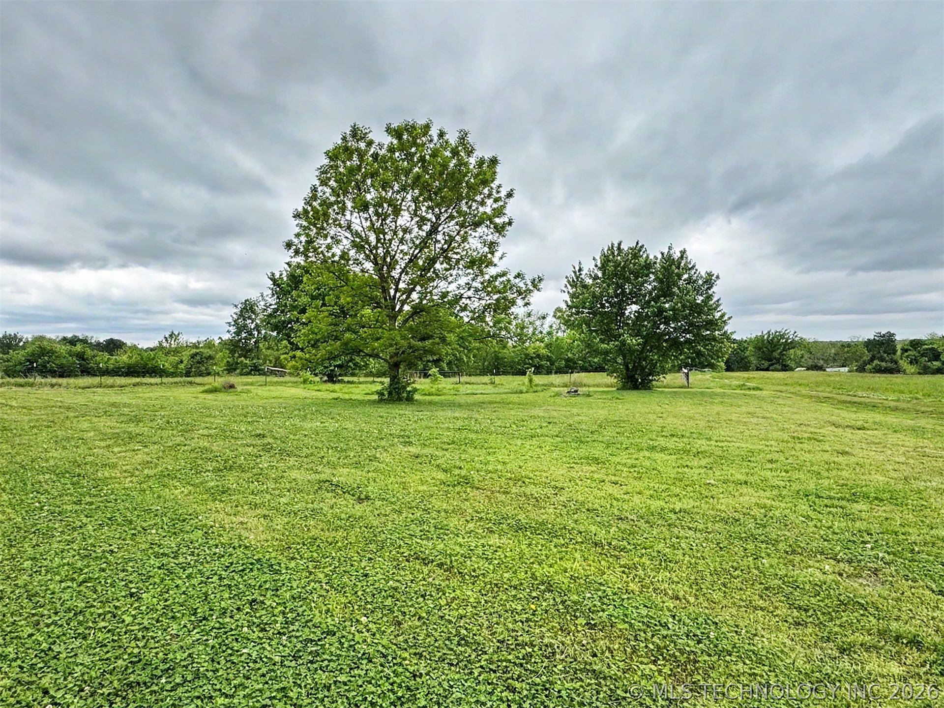 15520 N Clear Creek Road Hulbert OK 74441