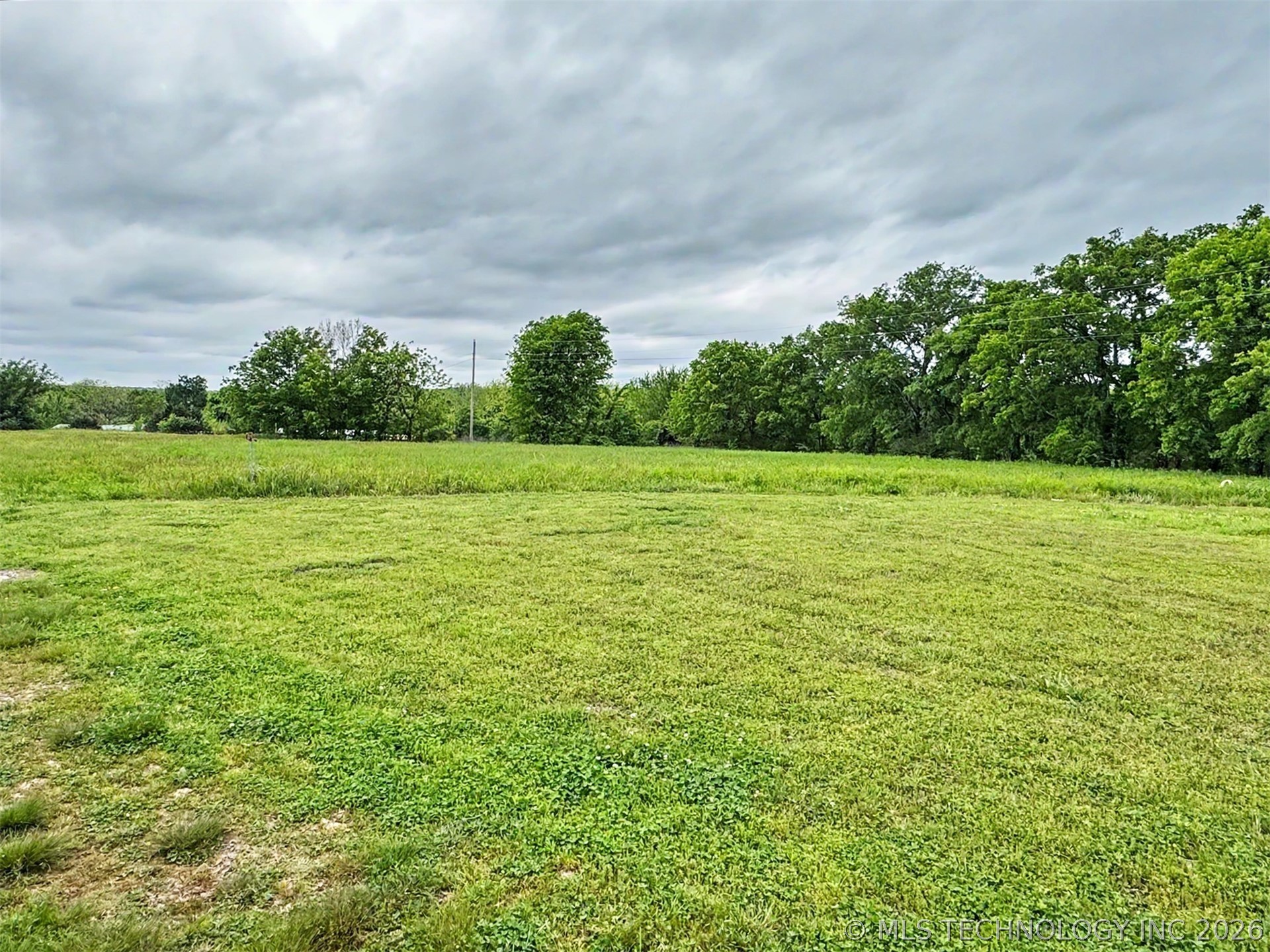 15520 N Clear Creek Road Hulbert OK 74441