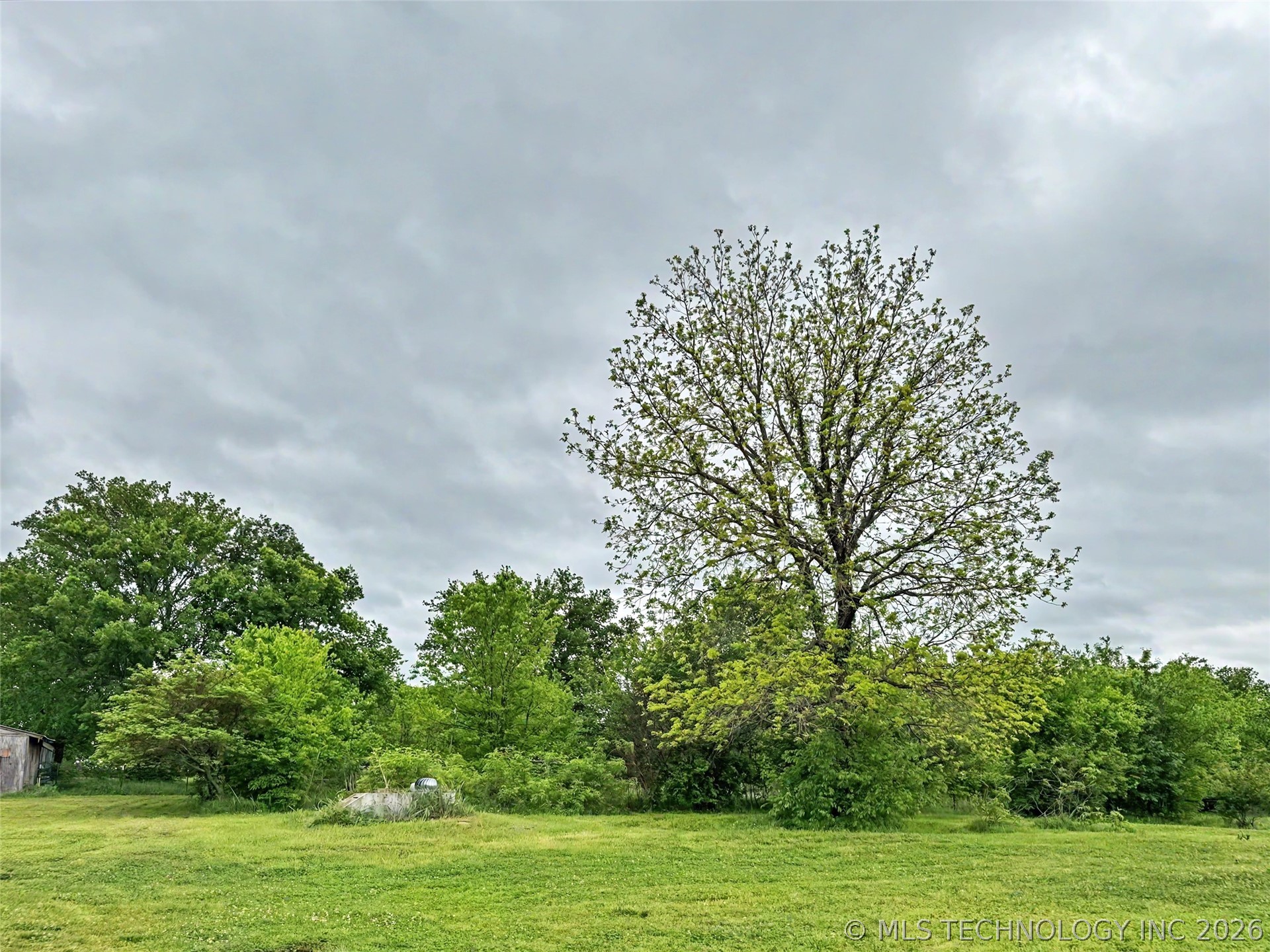 15520 N Clear Creek Road Hulbert OK 74441